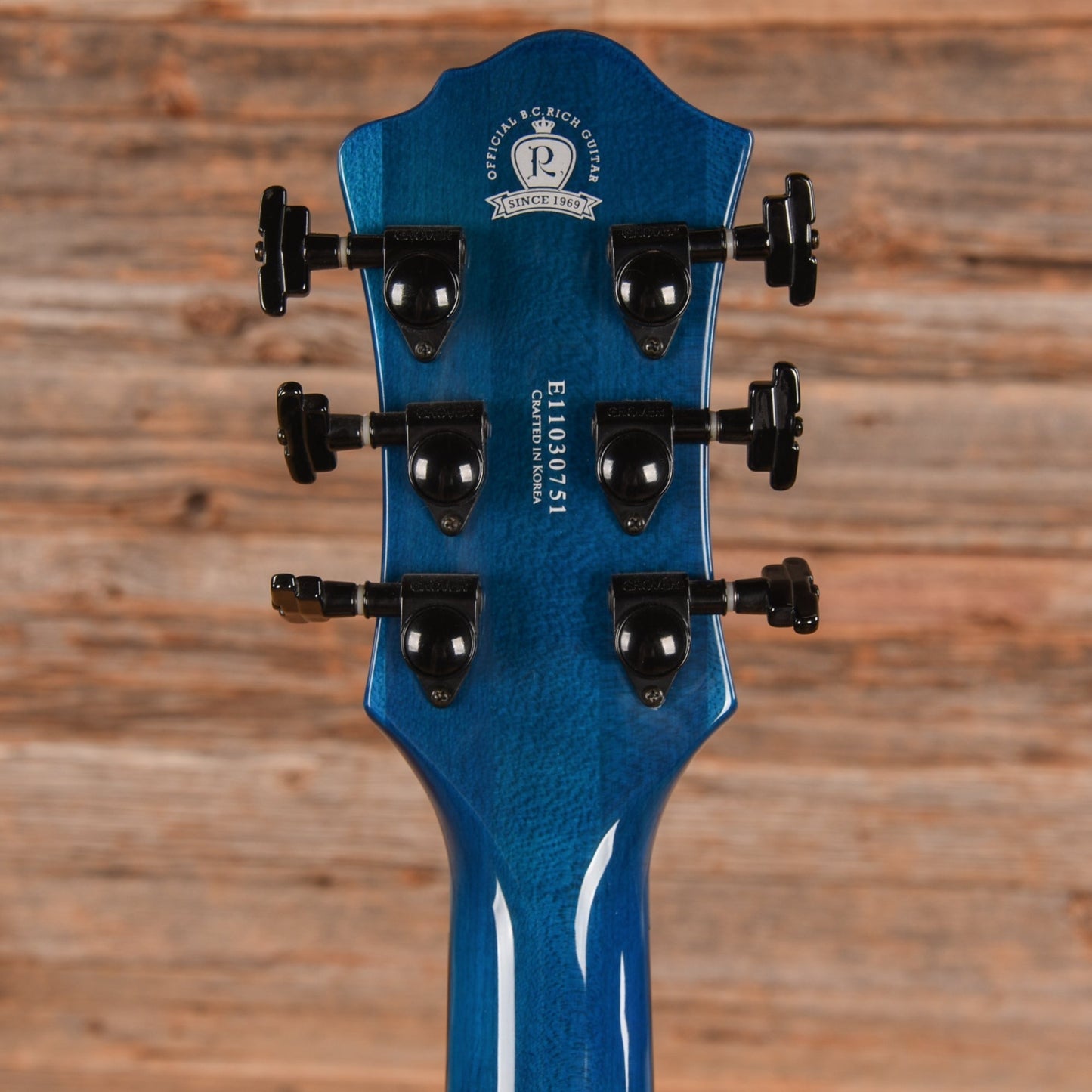 B.C. Rich Mockingbird ST Transparent Blue