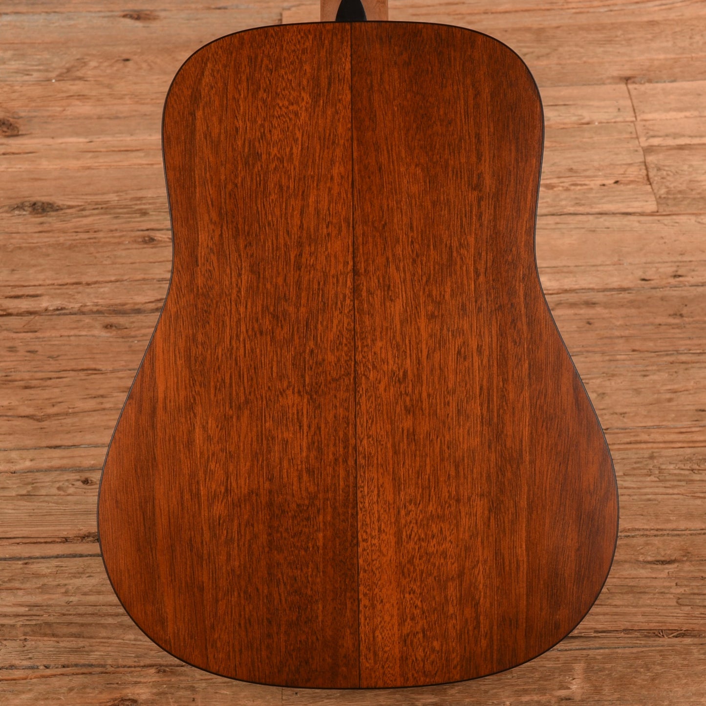 Martin Standard Series D-18 StreetLegend Natural 2025