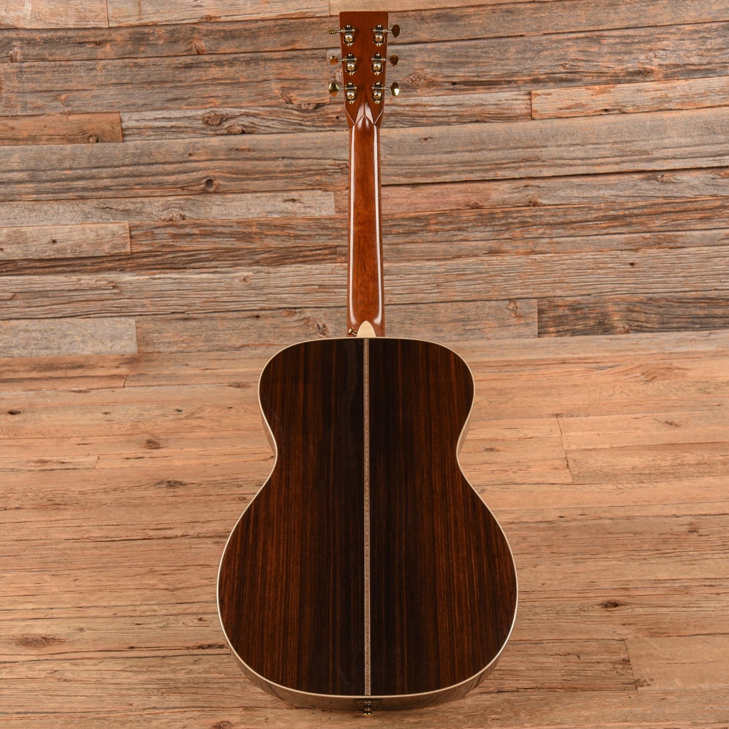 Martin 000-28E Modern Deluxe Natural 2024