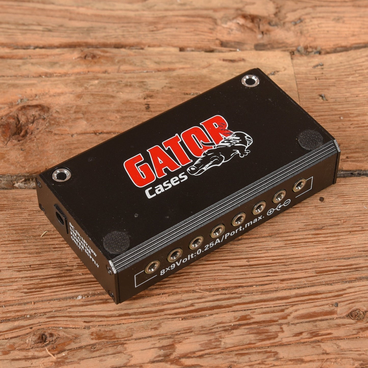 Gator G-BUS-8-US Pedal Board Power Supply