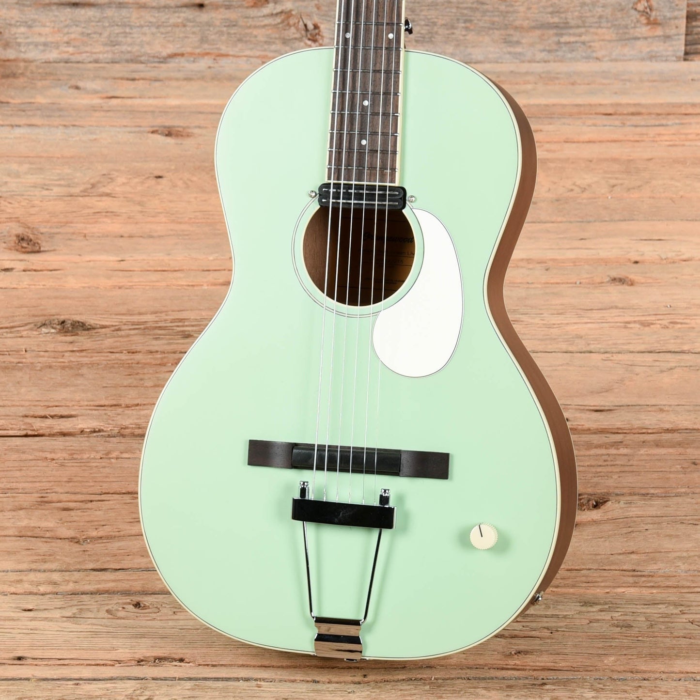 Orangewood Juniper Live Surf Green