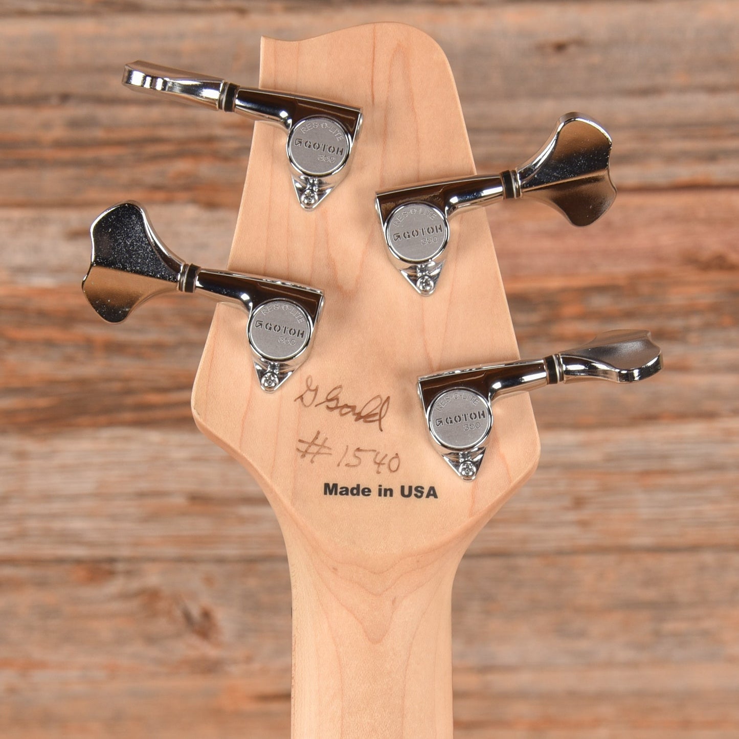 G.Gould Short Scale Bass Natural