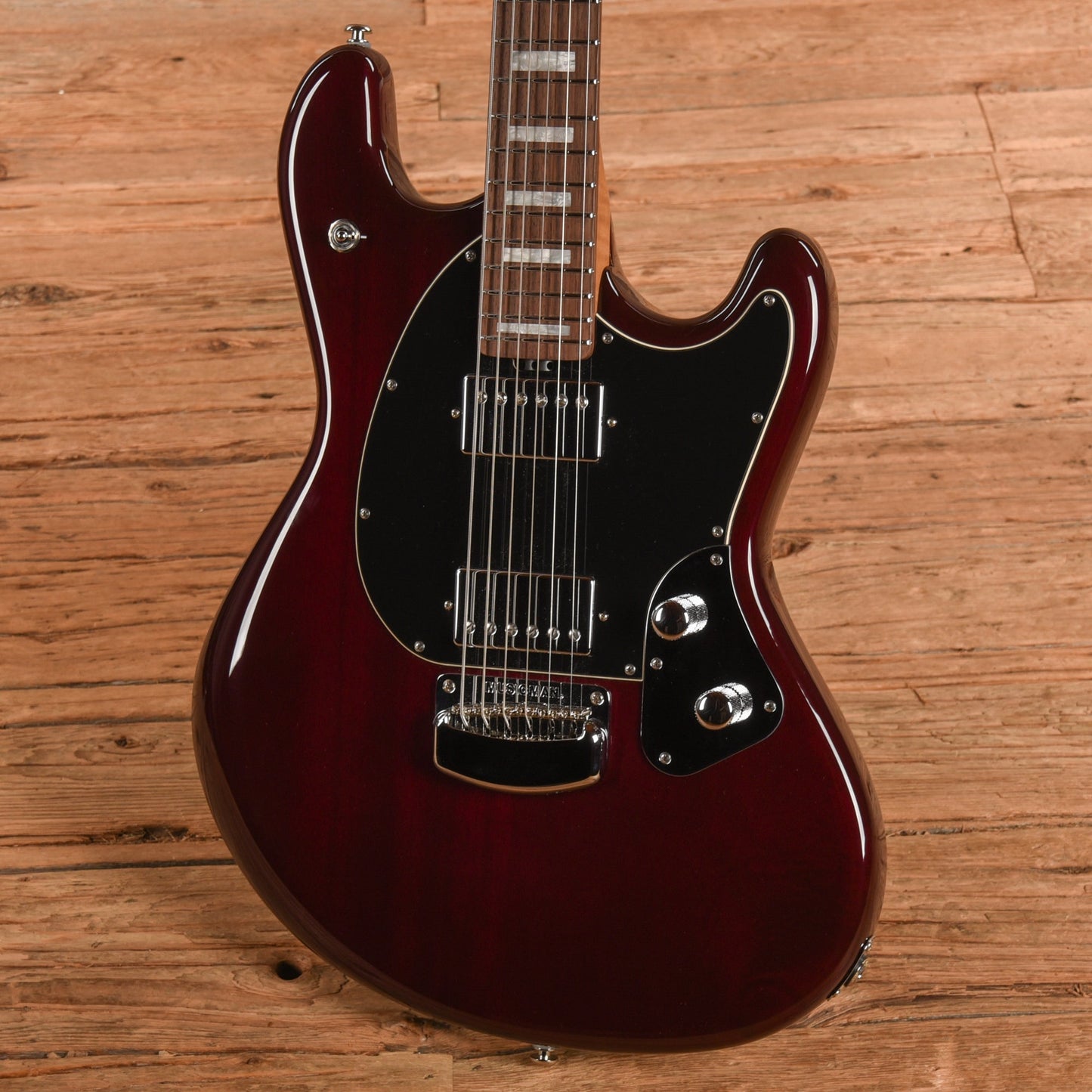 Music Man BFR Baritone StingRay Transparent Oxblood 2024