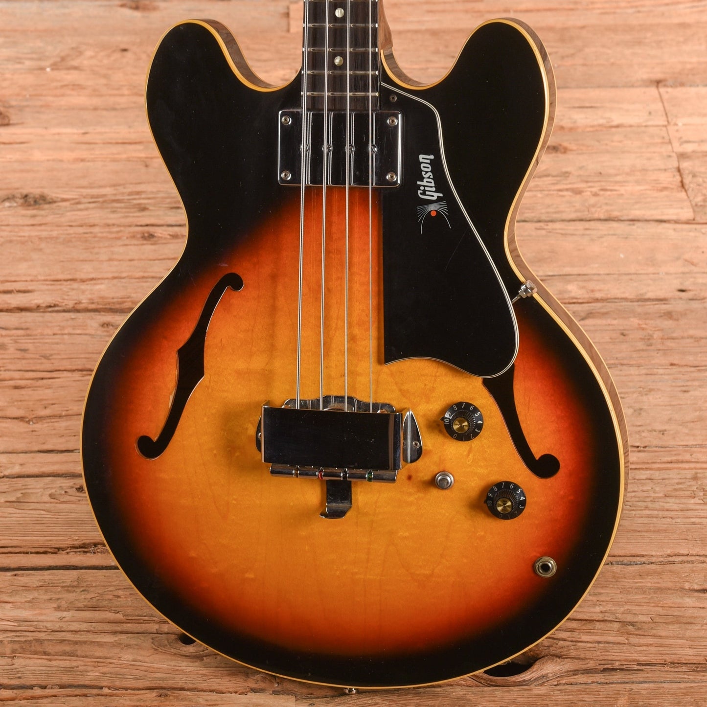 Gibson EB-2 Sunburst 1969