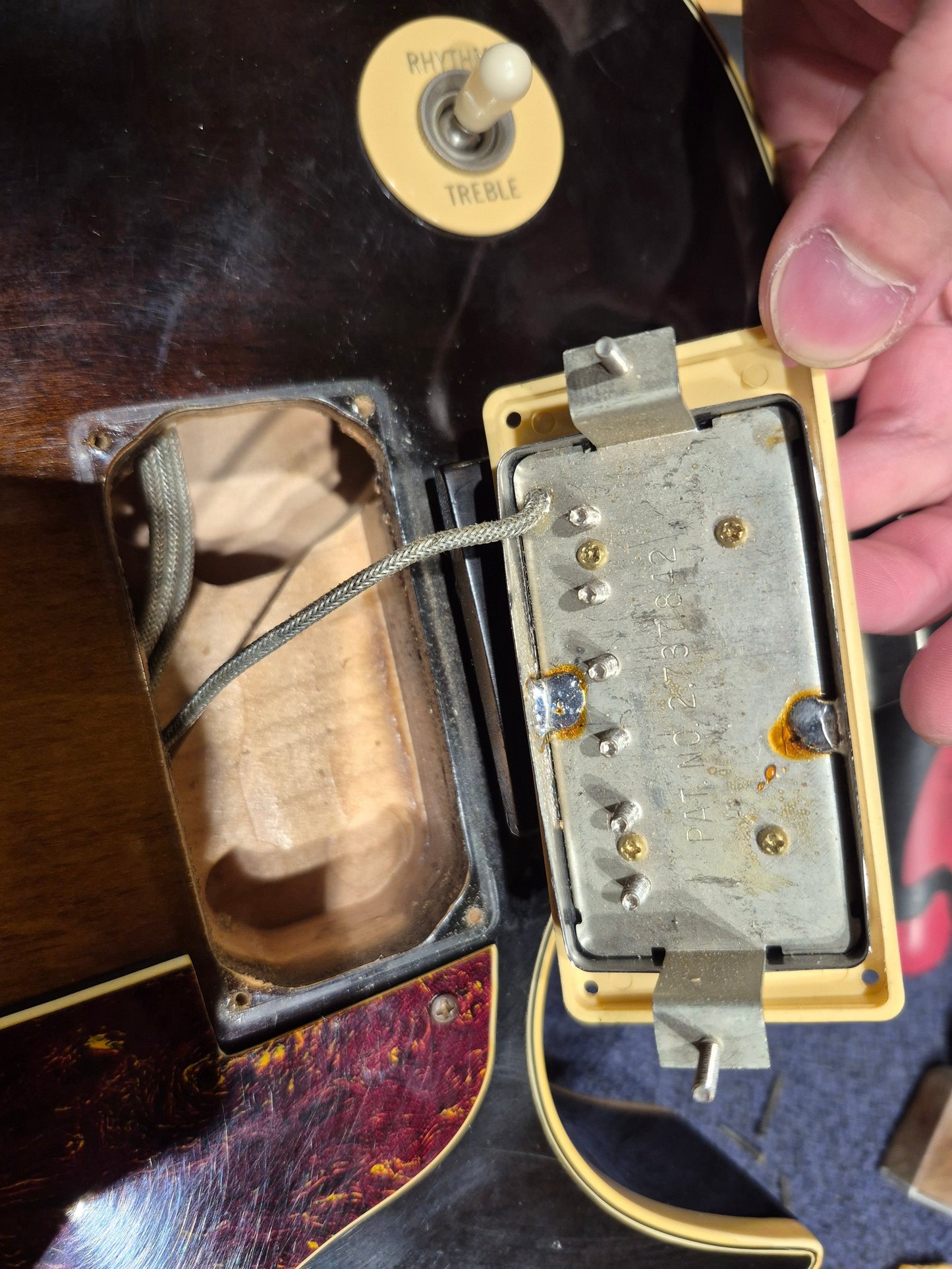 Gibson Howard Roberts Fusion Sunburst 1981