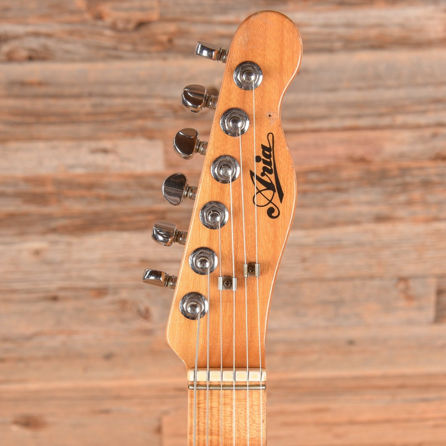 Aria Thinline T-Style Brown