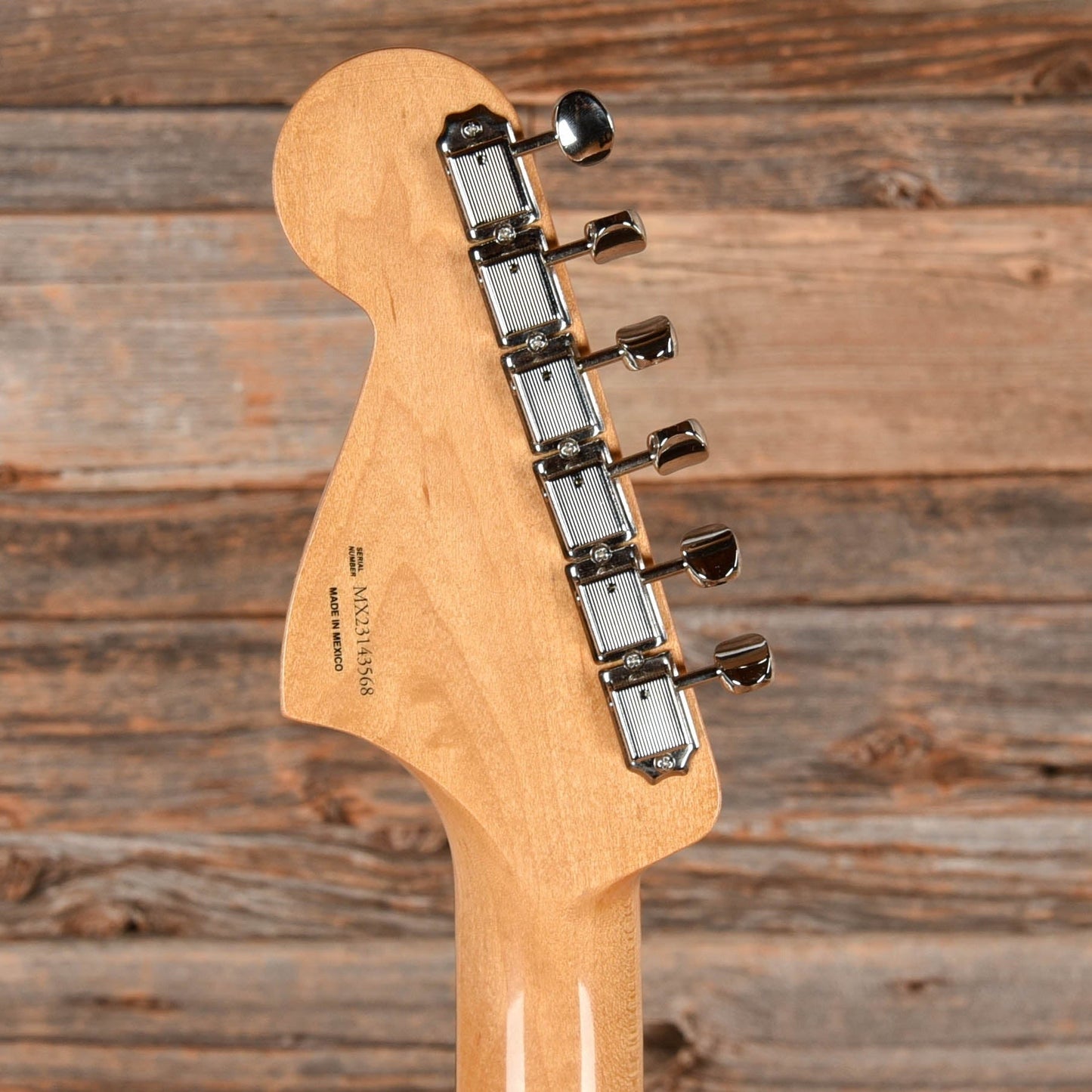 Fender Vintera II 60s Bass VI Fiesta Red 2022
