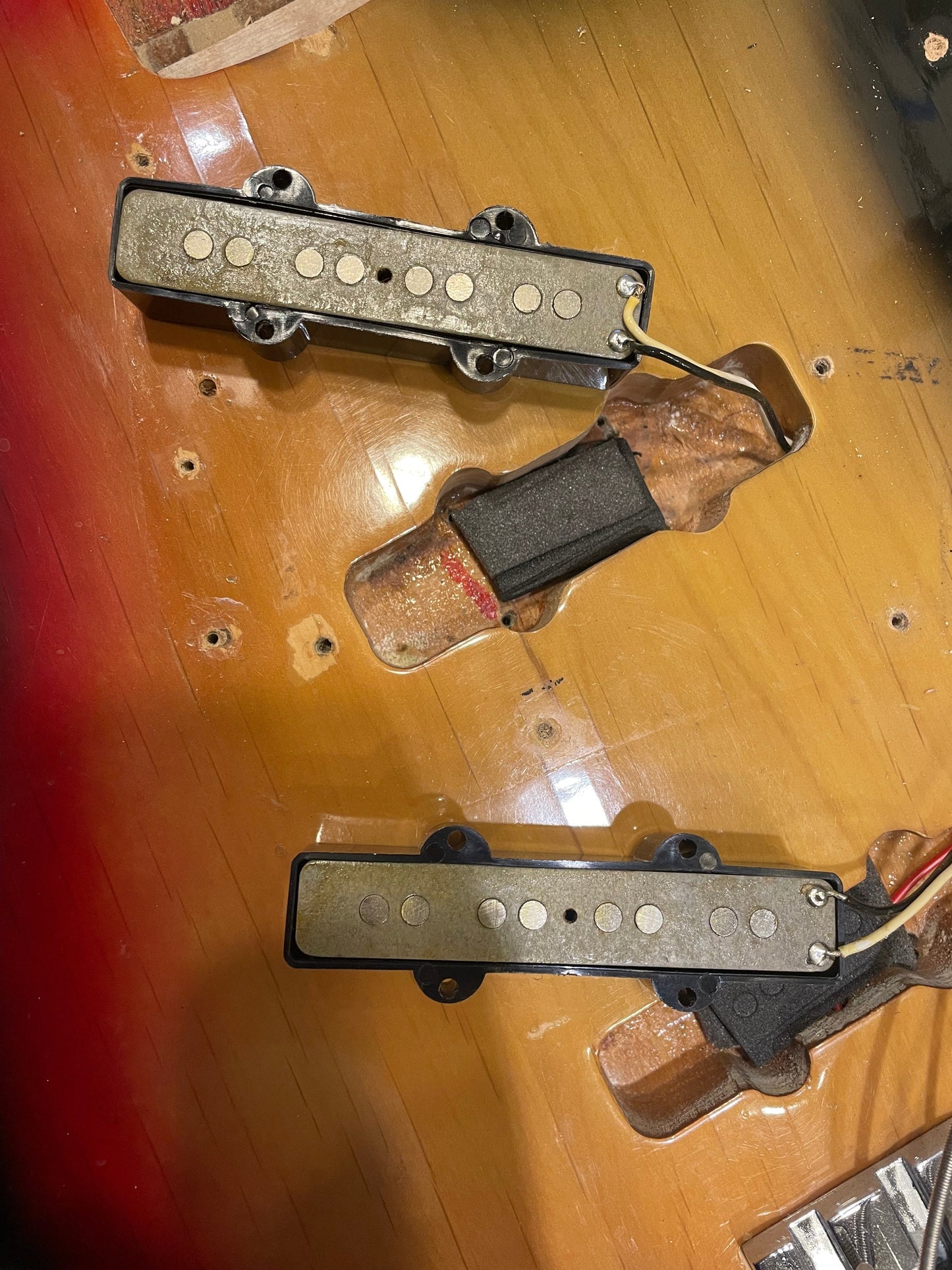 Fender Jazz Bass Sunburst 1974