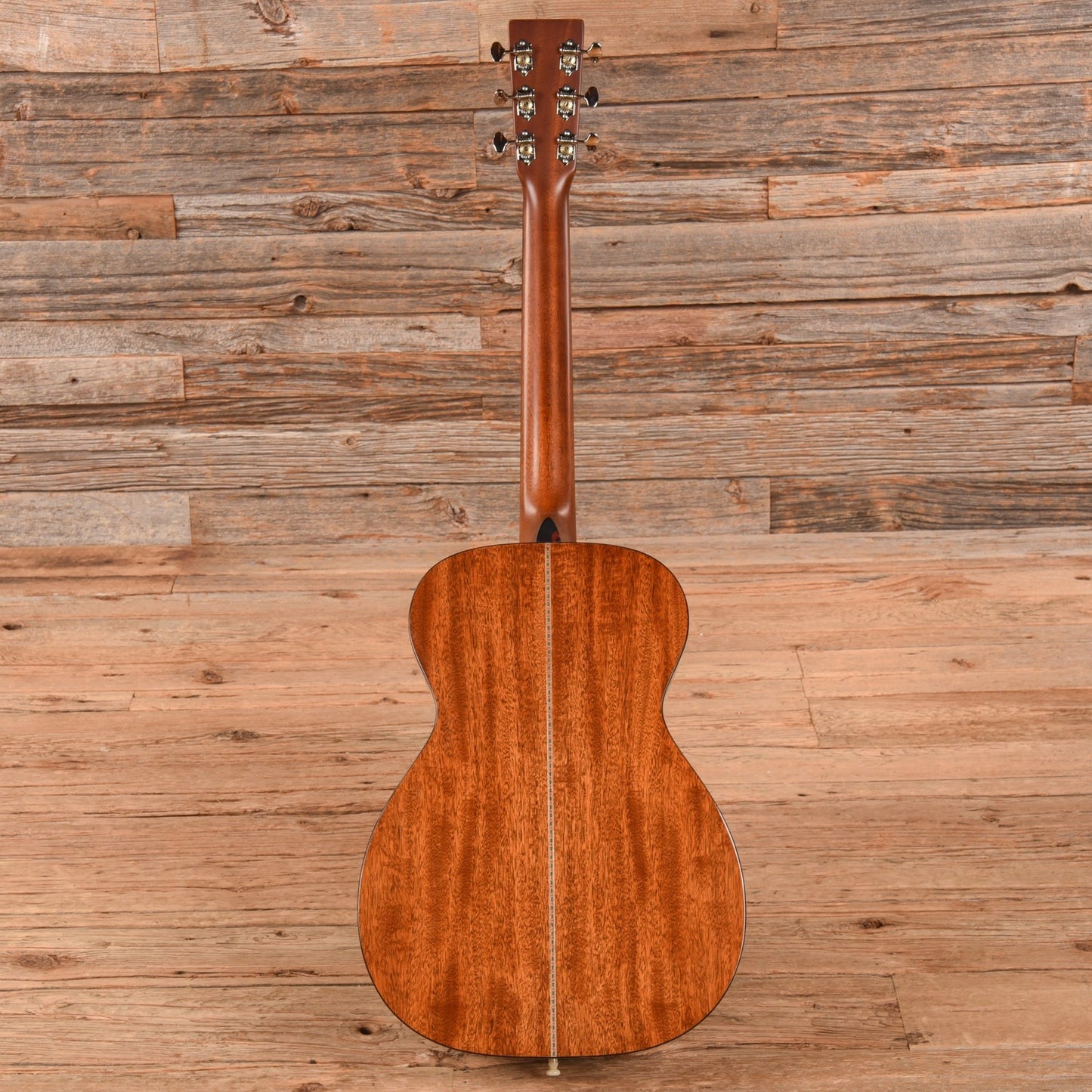 Martin Custom Shop 00-18 Style Deep Body Sunburst 2024