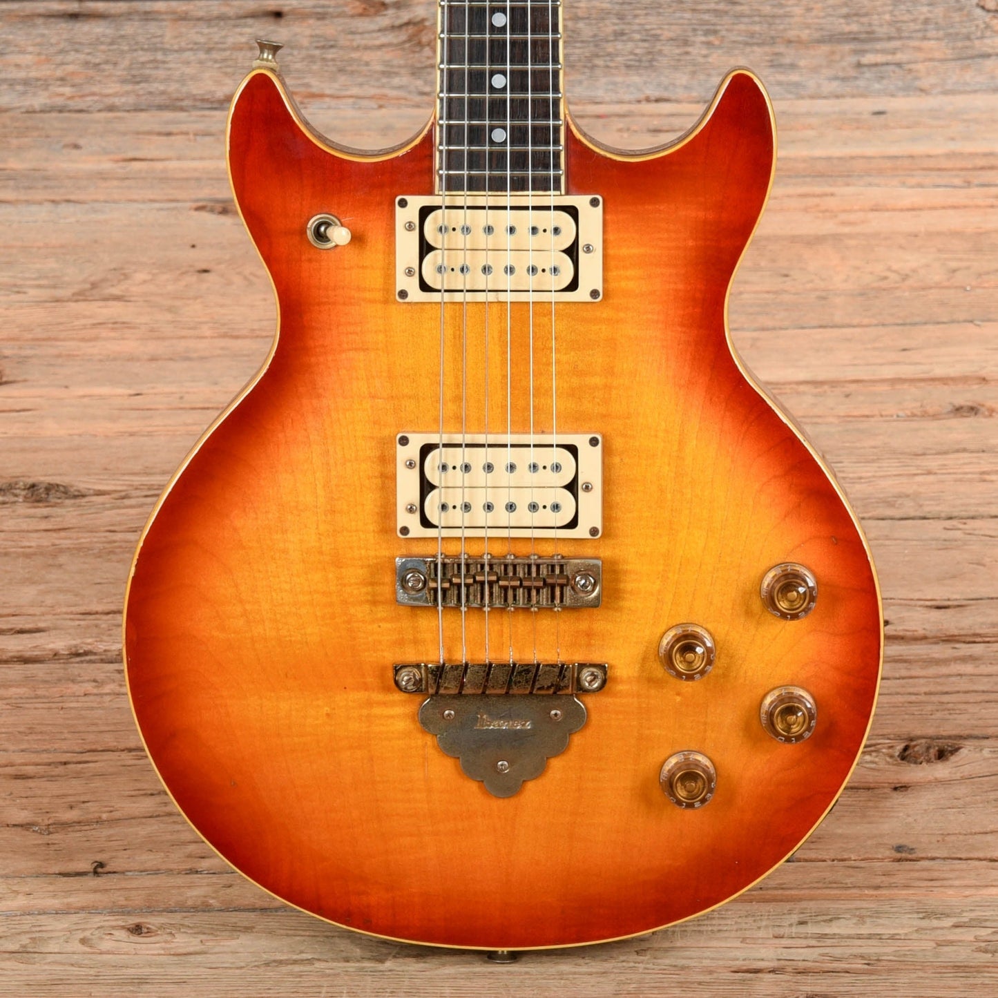 Ibanez AR100 Artist Cherry Sunburst 1980