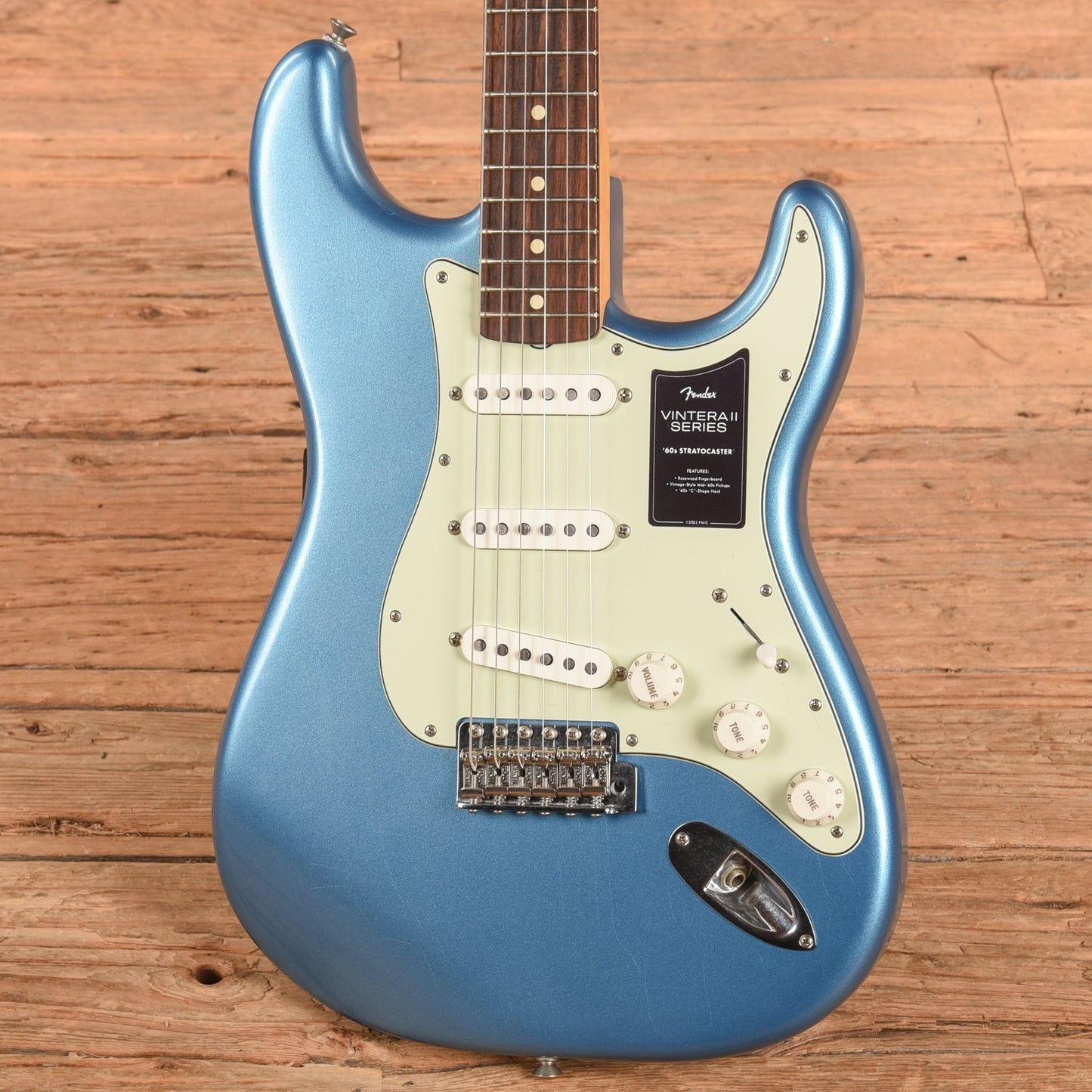 Fender Vintera II 60s Stratocaster Lake Placid Blue 2024
