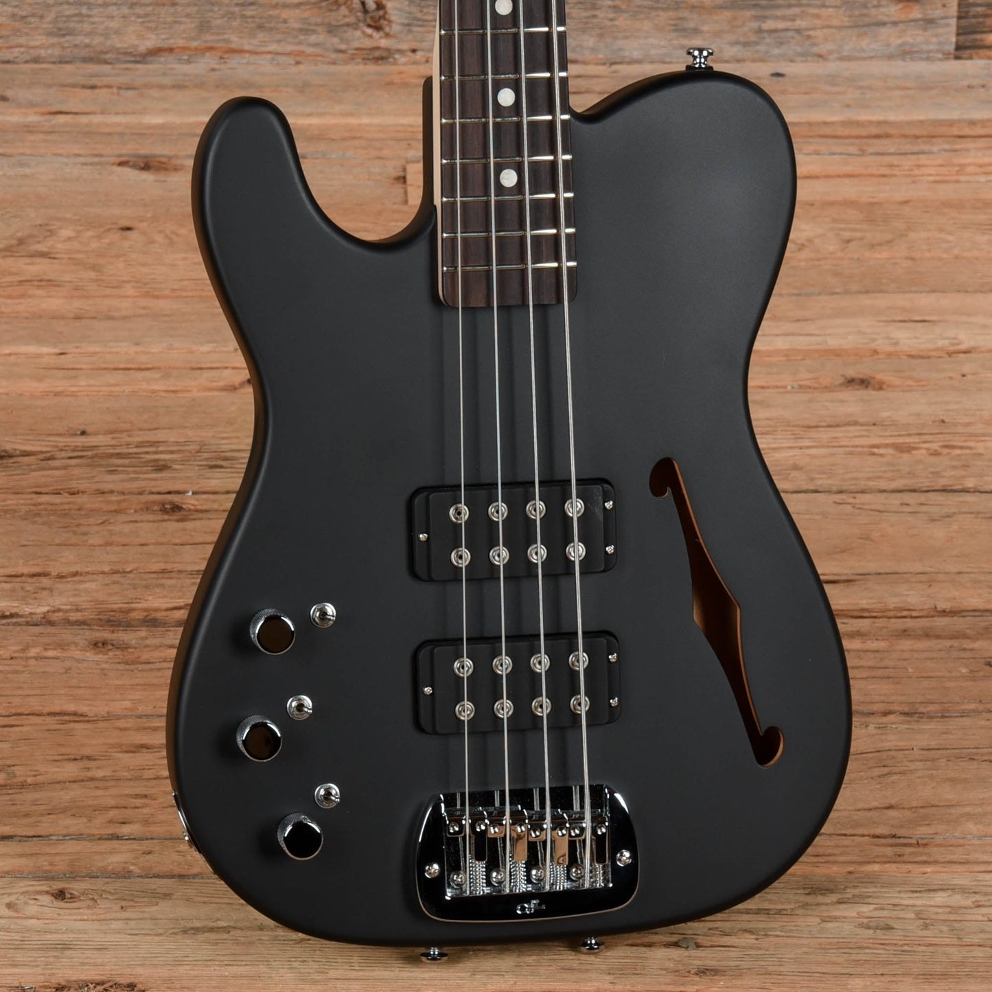 G&L USA ASAT Bass Semi-Hollow Satin Black LEFTY