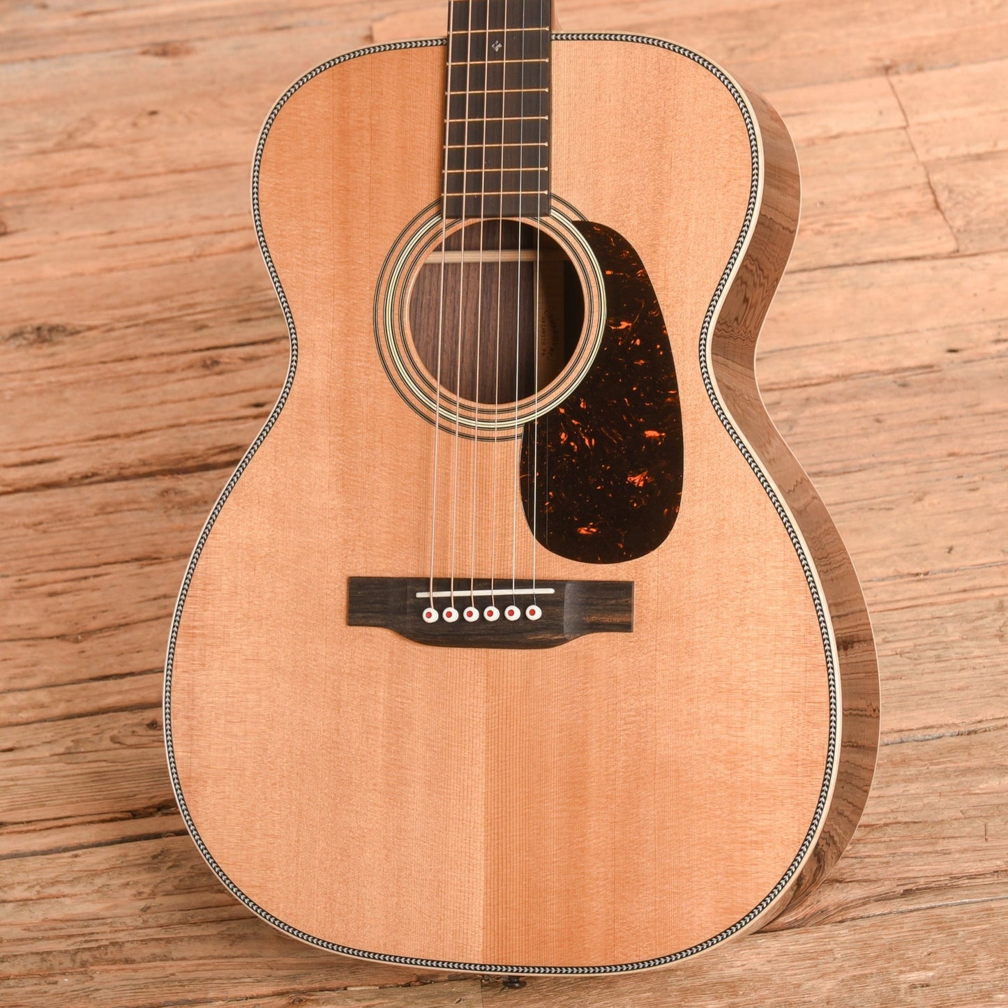 Martin 00-28 Modern Deluxe Natural 2024