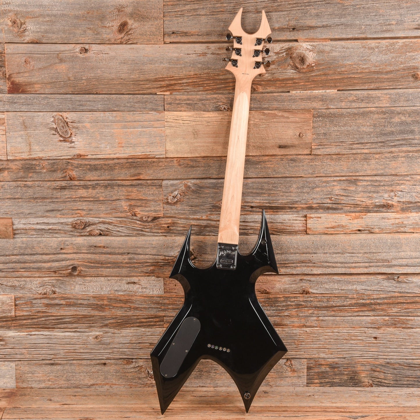B.C. Rich Warbeast Trace Black