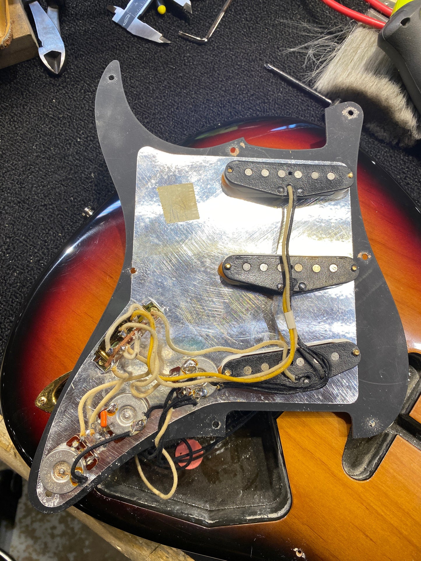 Fender Stevie Ray Vaughan Stratocaster Sunburst