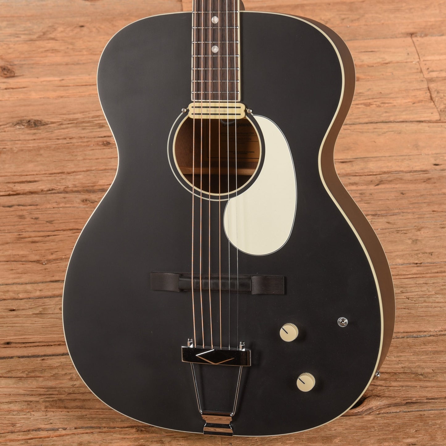 Orangewood Juniper II Baritone Black Live Rubber Bridge Acoustic-Electric Guitar