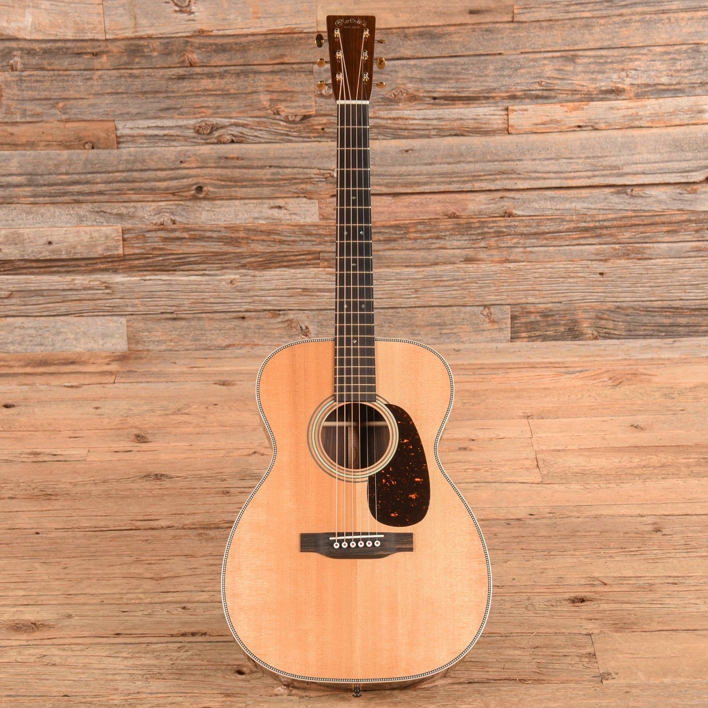 Martin 00-28 Modern Deluxe Natural 2024
