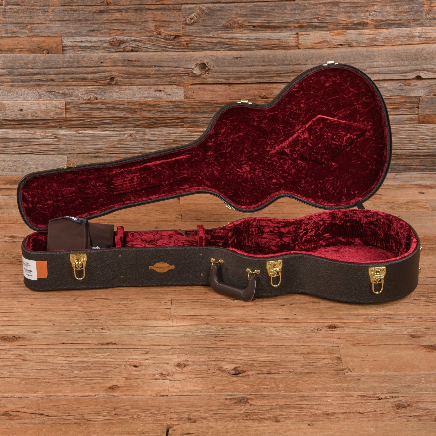 Taylor 414ce-R w/ V-Class Bracing Natural 2021