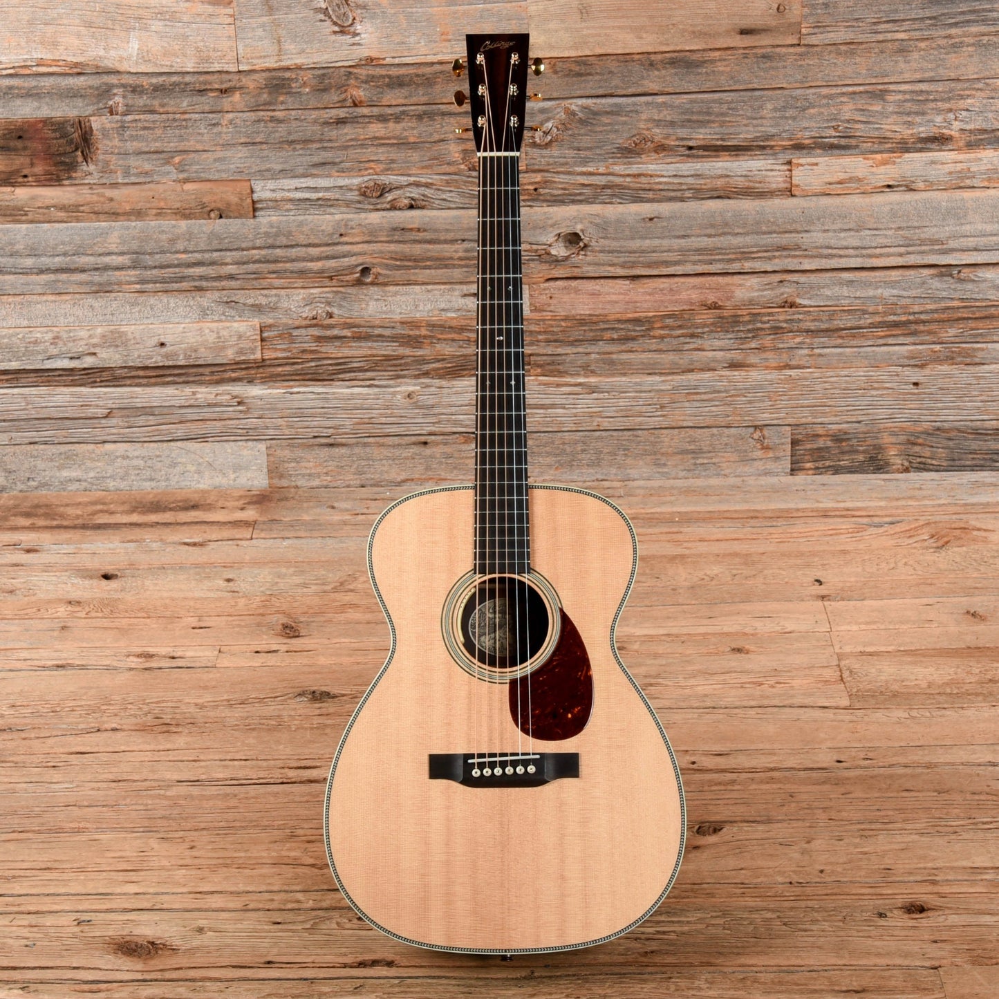 Collings 002H 14-Fret Natural