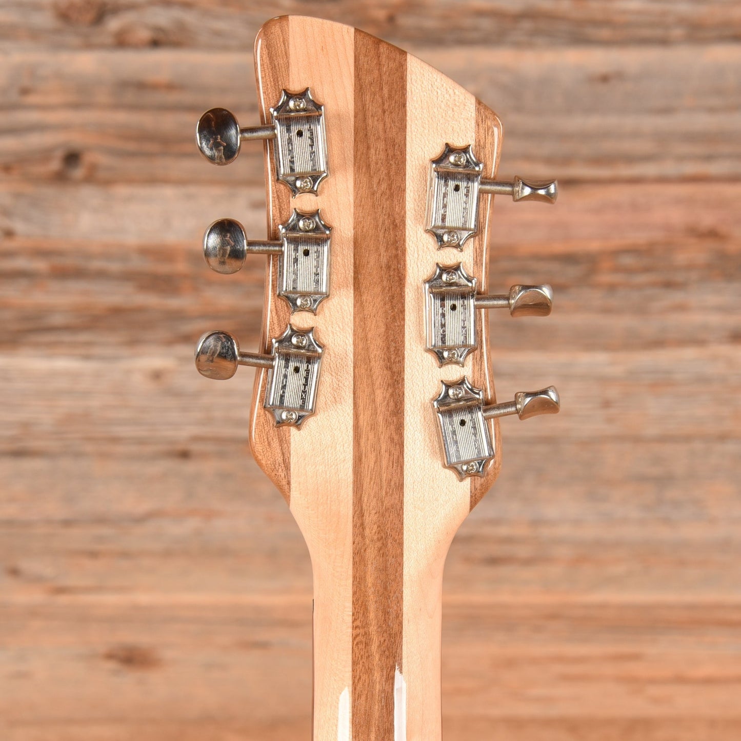 Rickenbacker 350/V63 Mapleglo 2022