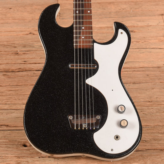 Silvertone Model 1448 w/ Amp in Case Black 1960s