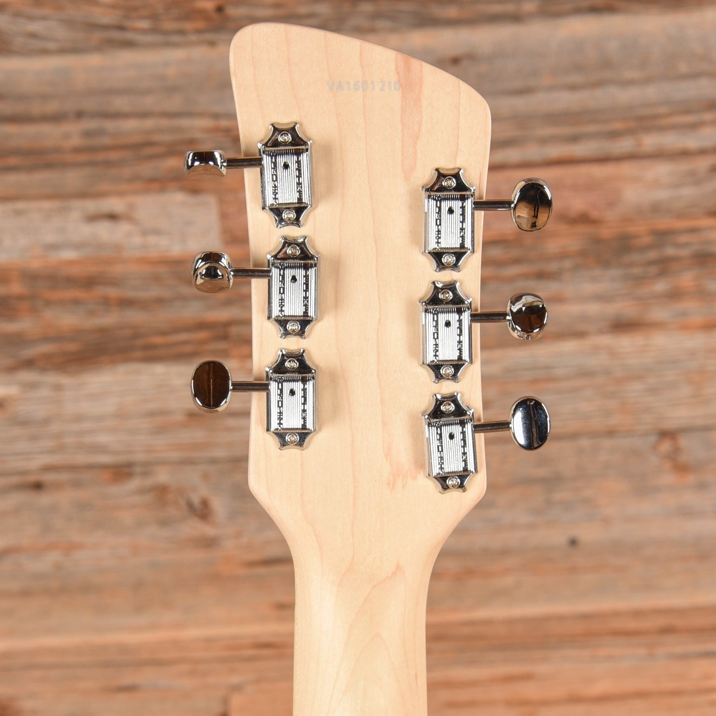 Eastwood Surfcaster Cherry Sunburst 2016 LEFTY
