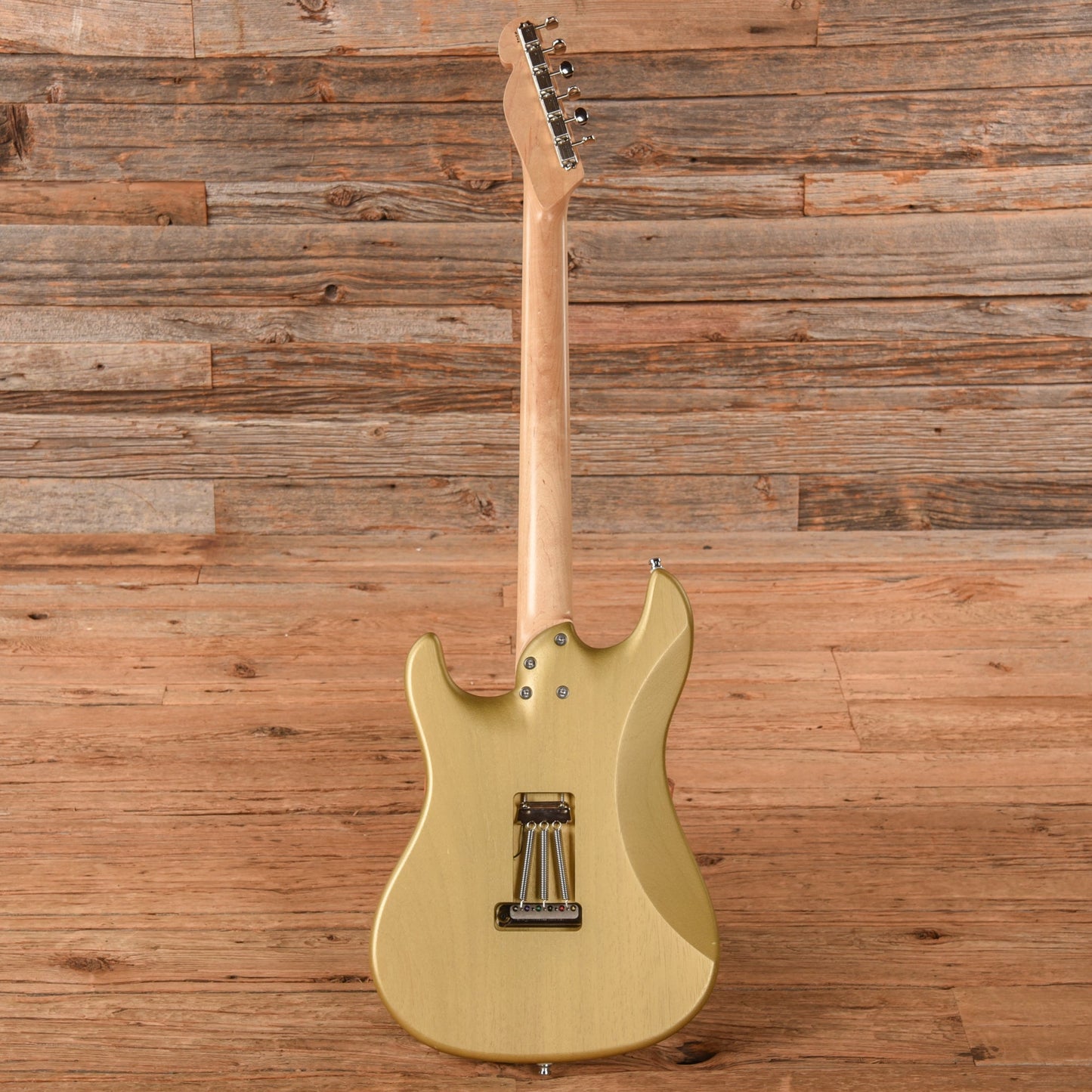 PJD Woodford Standard Plus Firemist Gold