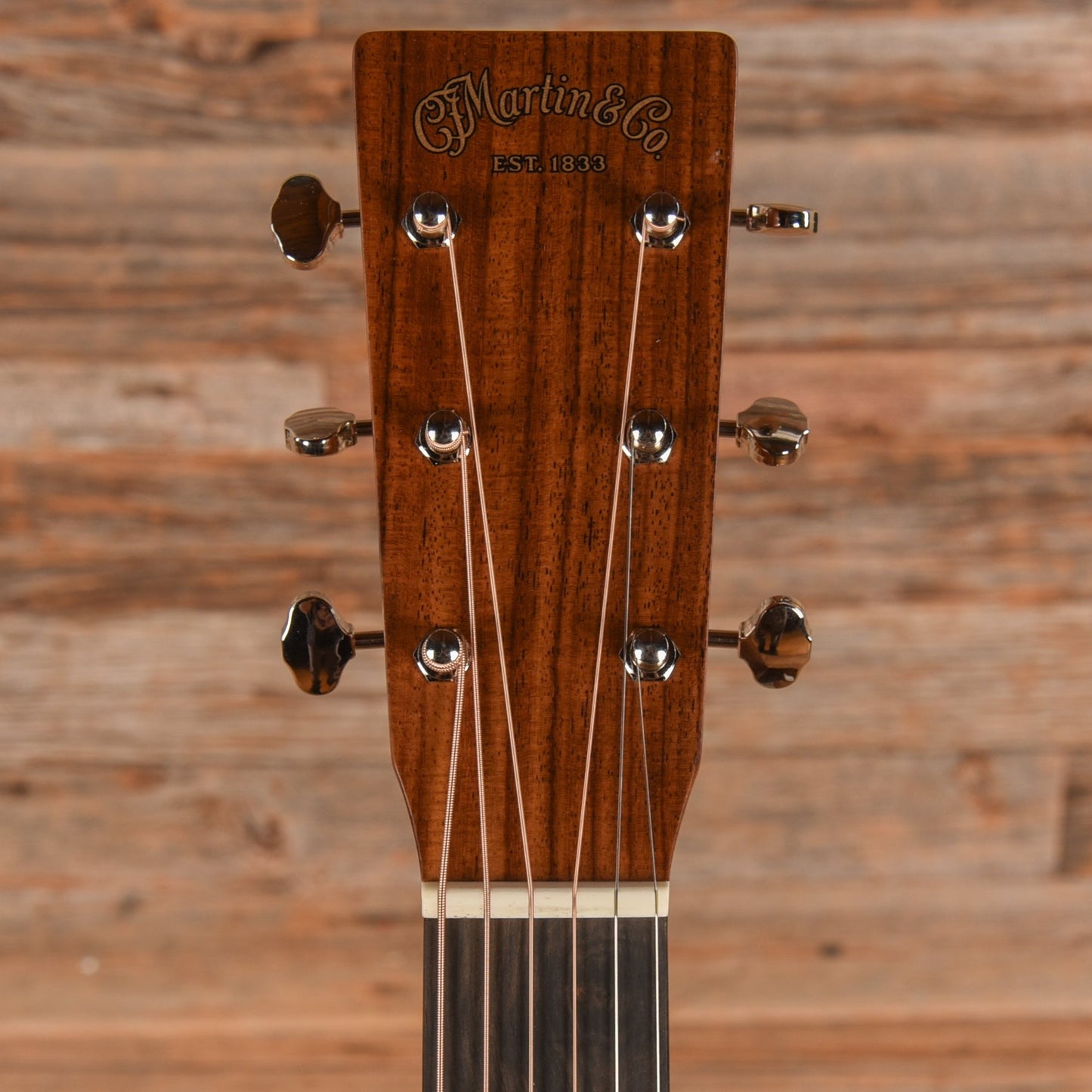 Martin Standard Series OM-21 Sunburst 2024