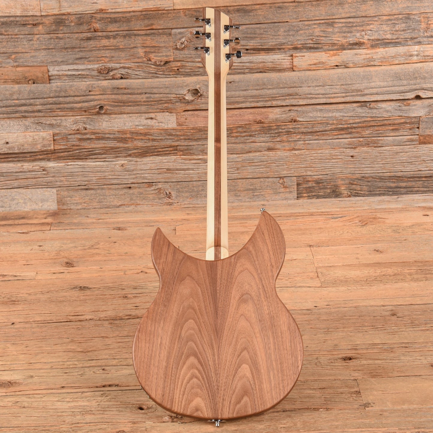 Rickenbacker 330w Walnut 2020