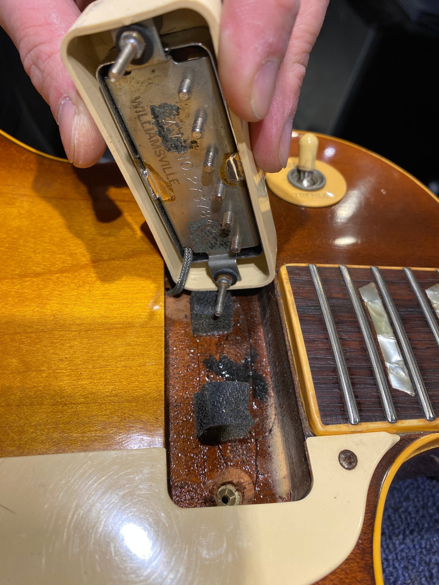Gibson Les Paul Deluxe Sunburst 1976