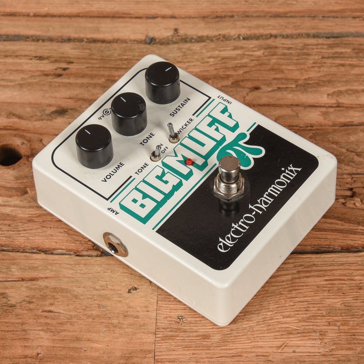 Electro-Harmonix Big Muff with Tone Wicker