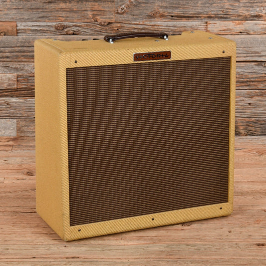 Victoria 45410 45-Watt 4x10" Guitar Combo Amp