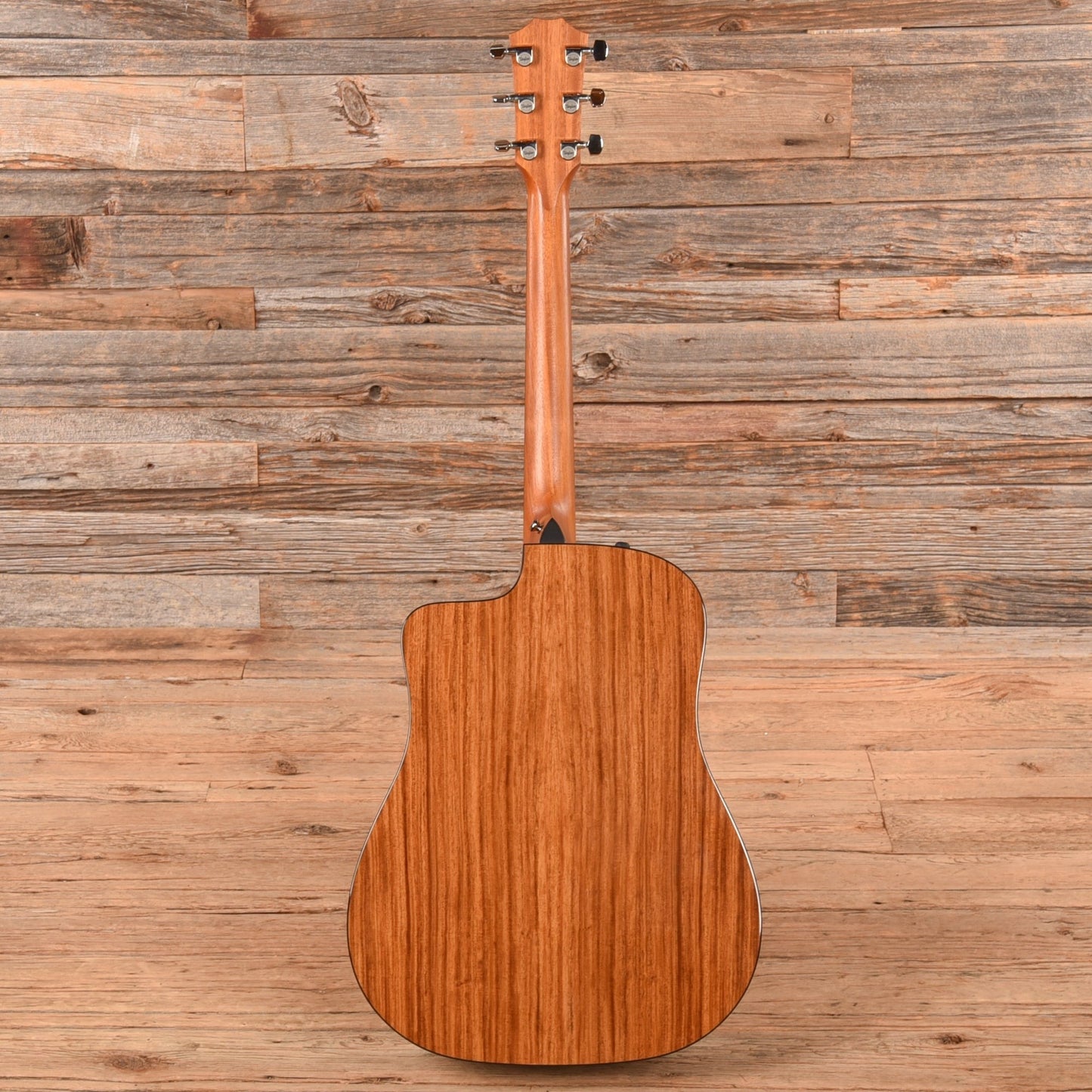 Taylor 210ce Plus Natural 2024