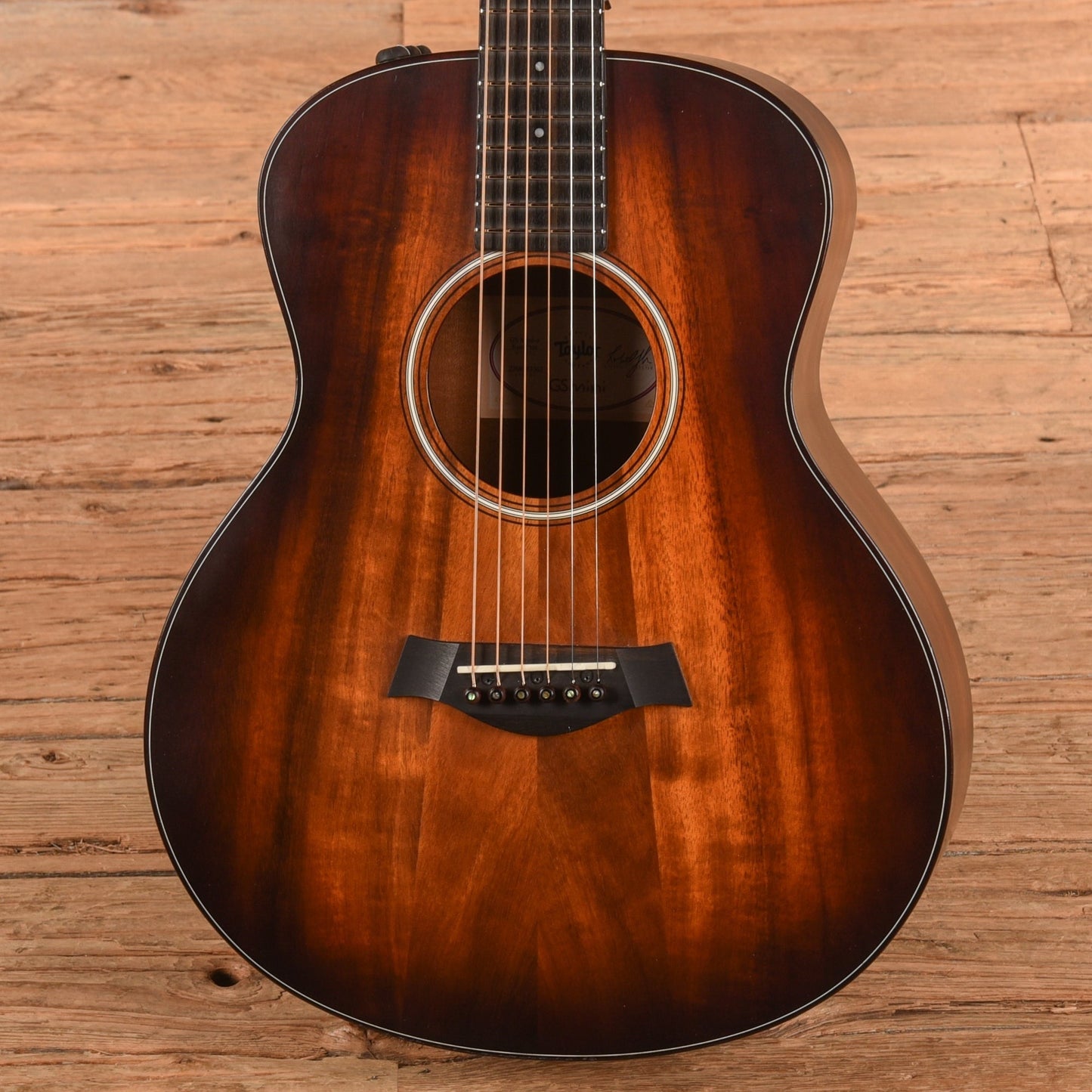 Taylor GS Mini-e Koa Plus Sunburst 2023