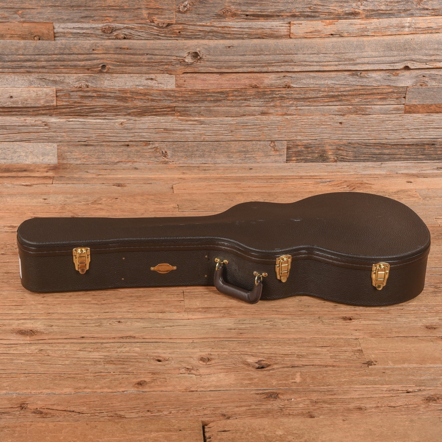 Taylor Builders Edition 324ce Sunburst 2021