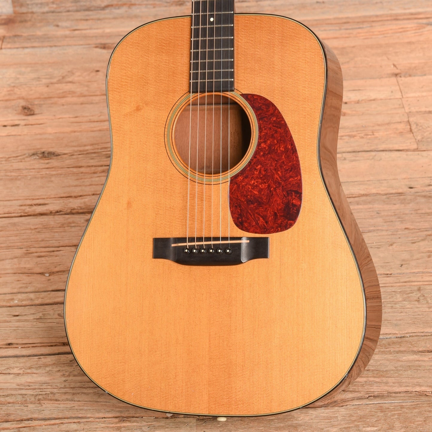 Martin D-18V Natural 1999