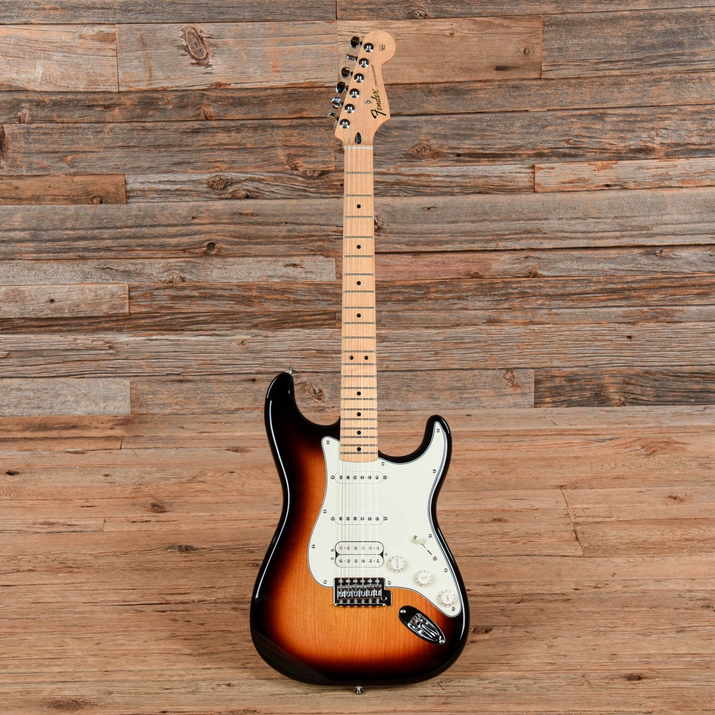 Fender Standard Stratocaster HSS Sunburst 2017