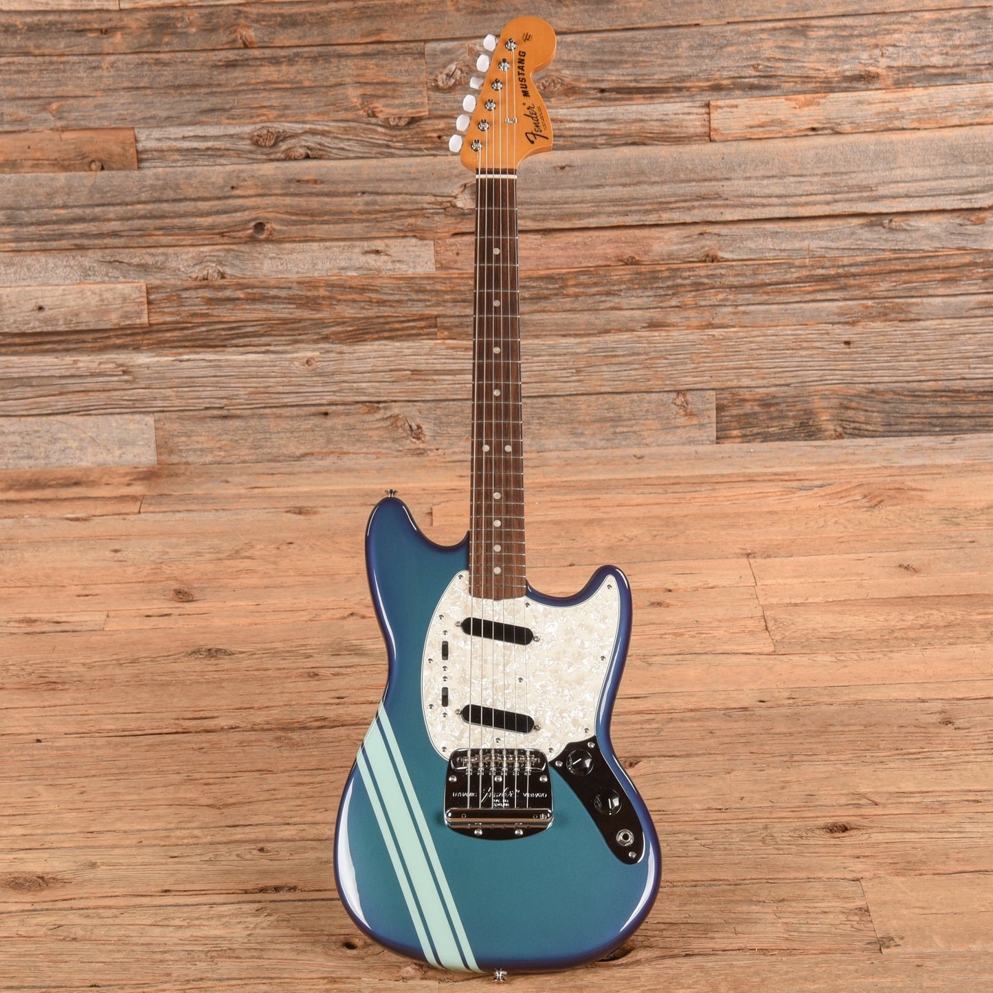 Fender Vintera II '70s Competition Mustang Competition Burgundy 2024