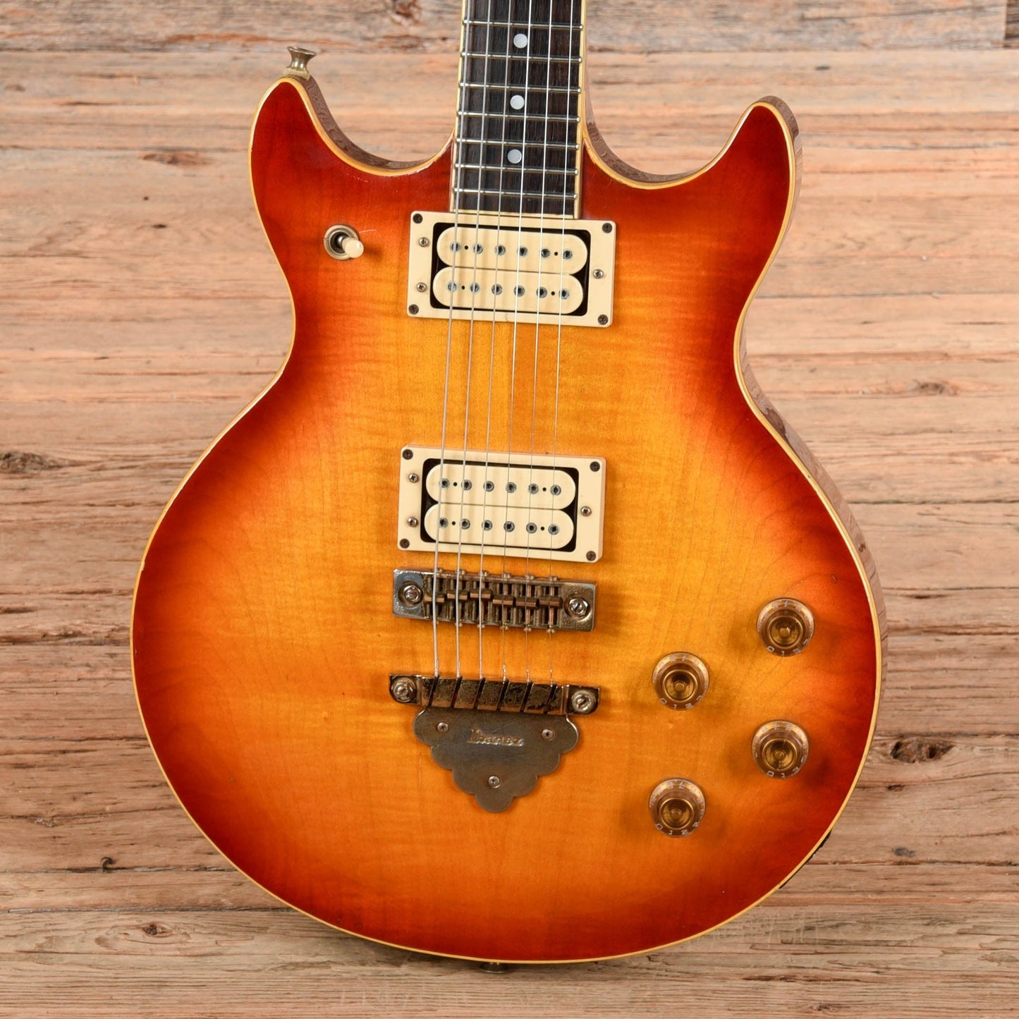 Ibanez AR100 Artist Cherry Sunburst 1980