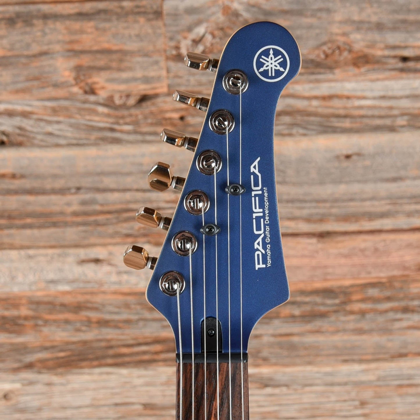 Yamaha PAC612VIIX Pacifica HSS Blue