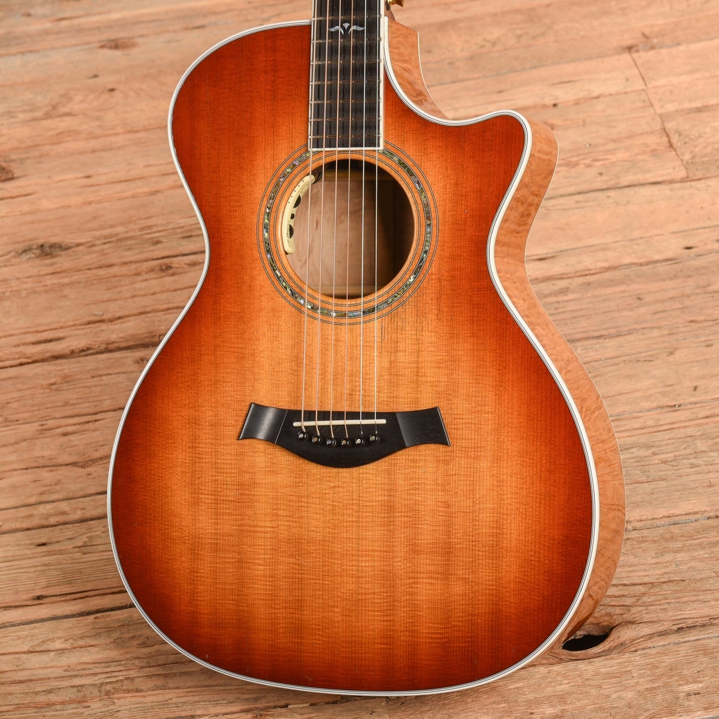 Taylor 612 Custom w/OHSC Sunburst - John Oates