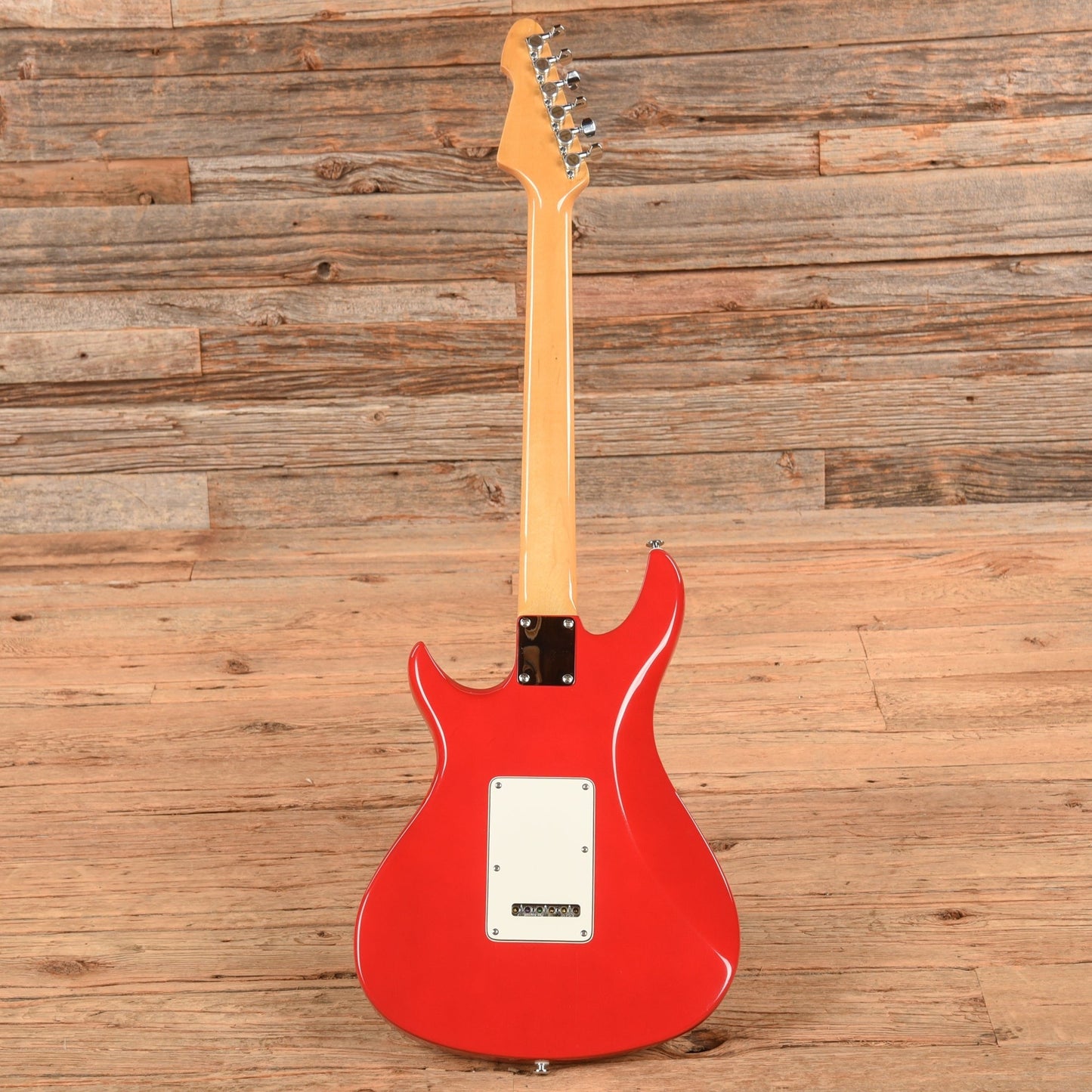 Kawai Aquarius Red - John Oates