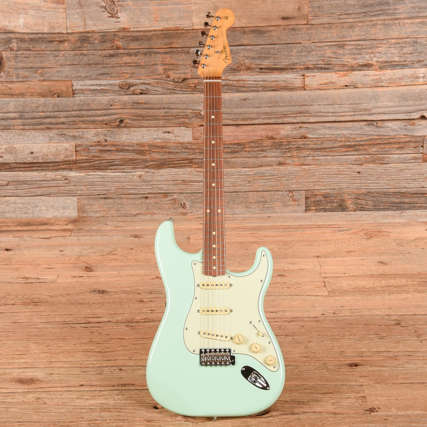 Fender Vintera '60s Stratocaster Surf Green 2022