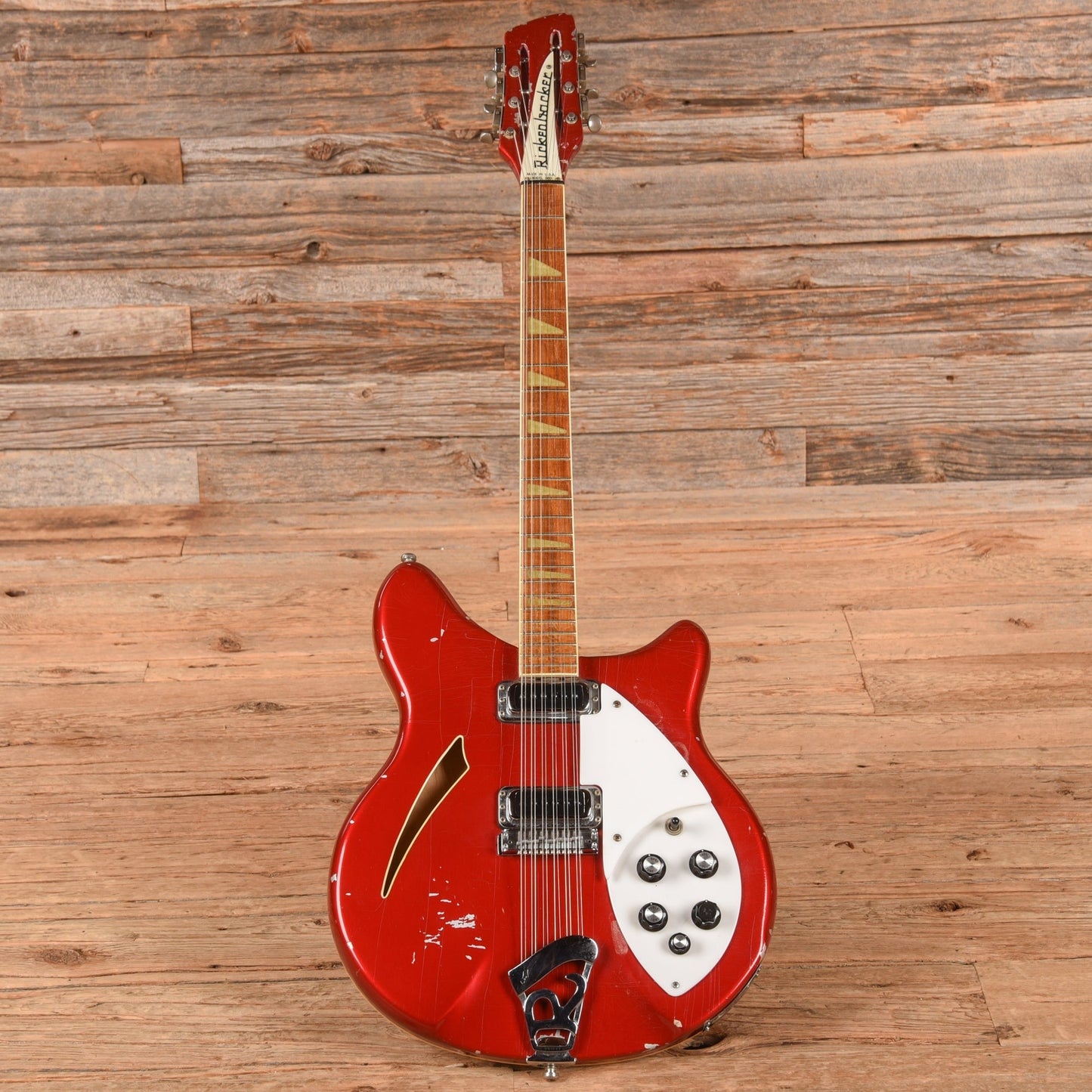 Rickenbacker 360/12 Ruby Red 1982