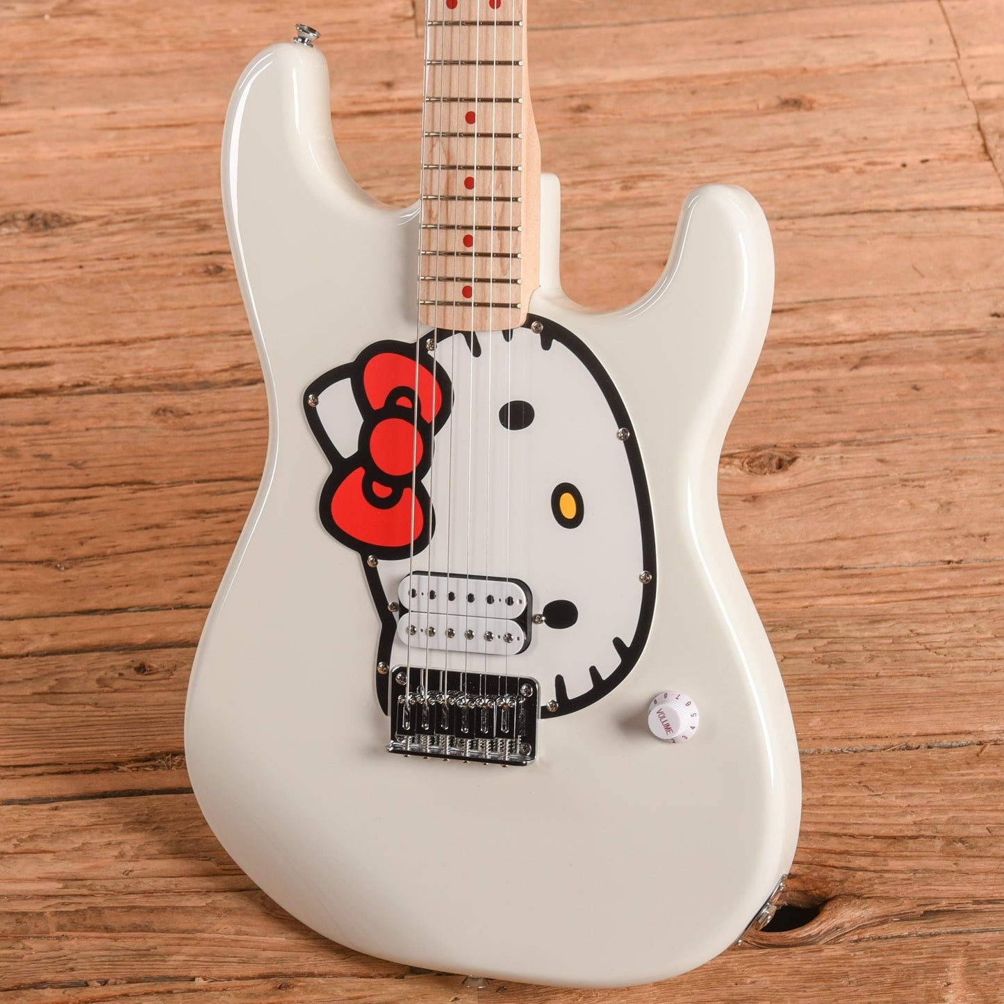 Squier Hello Kitty Stratocaster White 2025