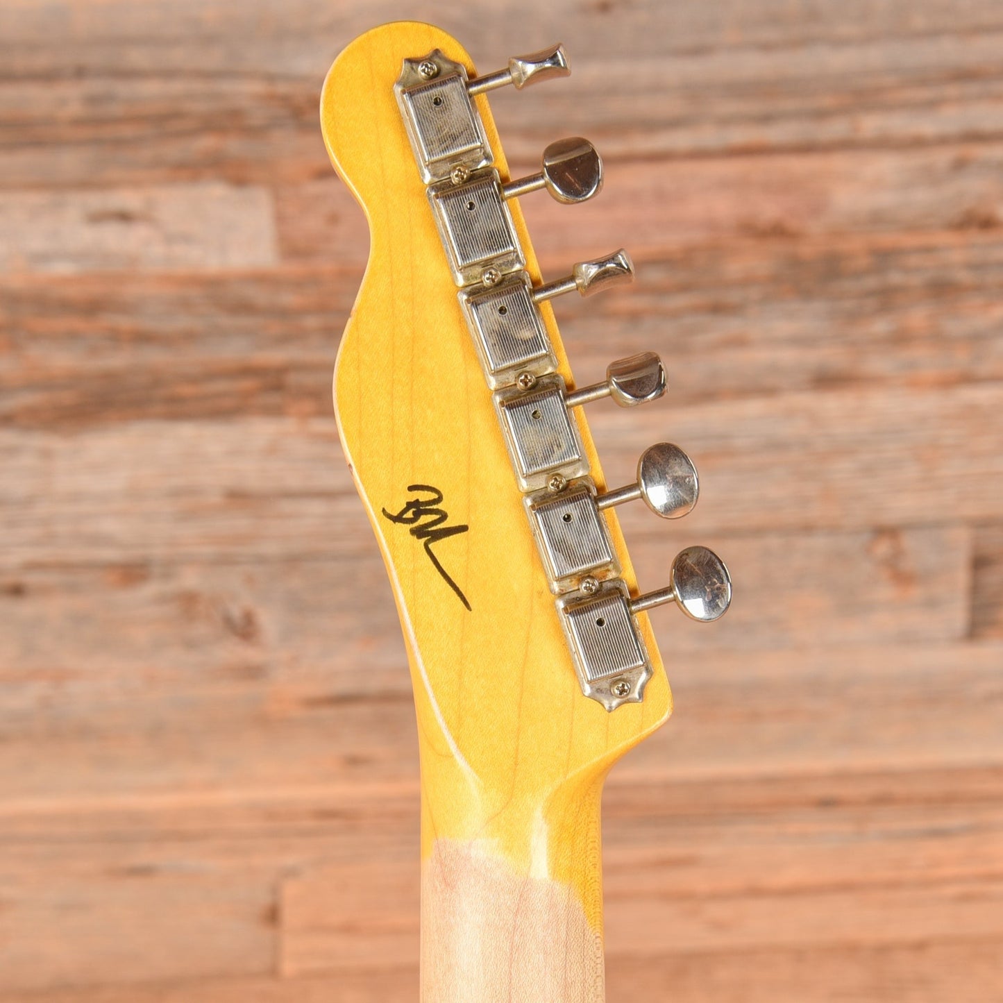 Nash T-63 2H White