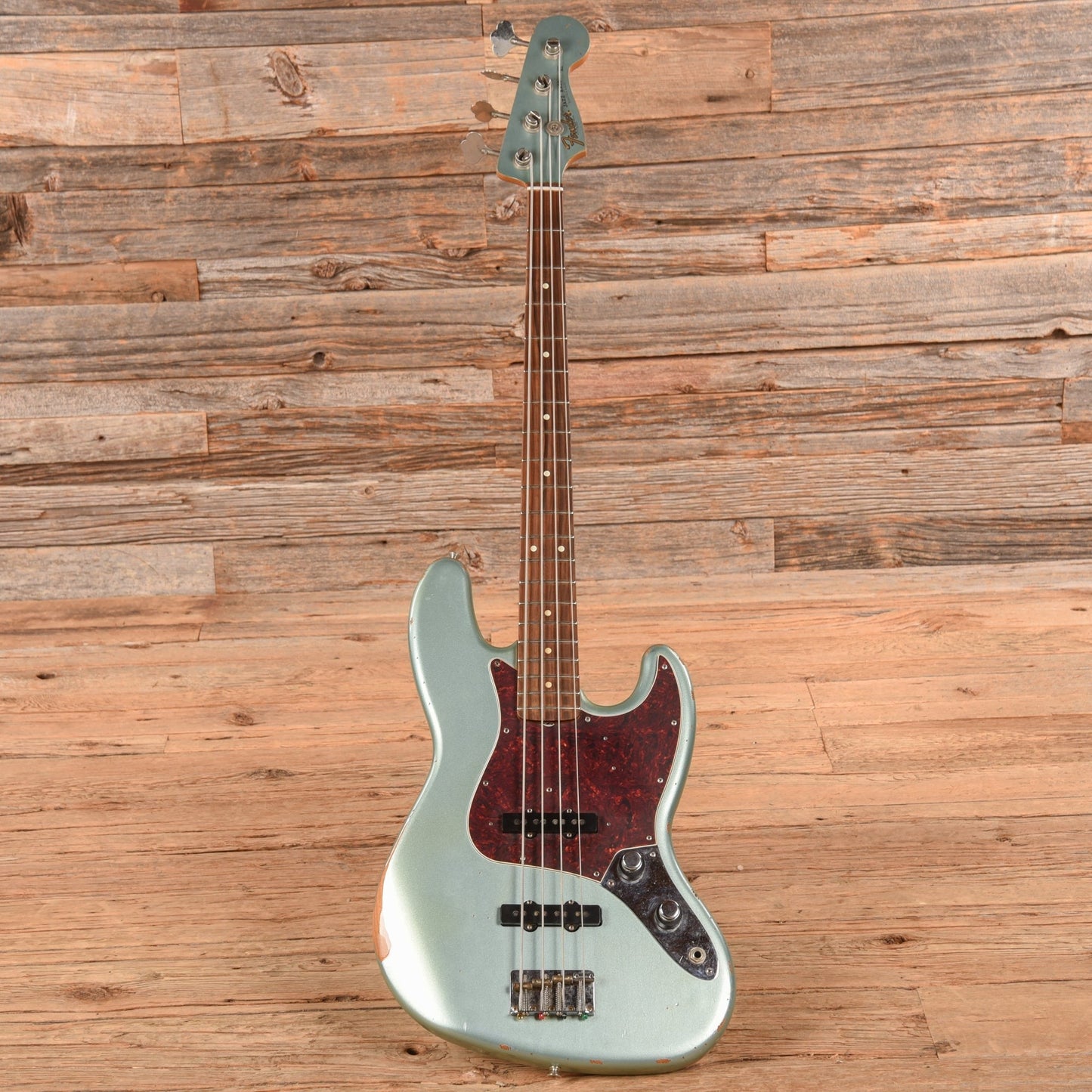 Fender 60th Anniversary Road Worn '60s Jazz Bass Firemist Silver 2020
