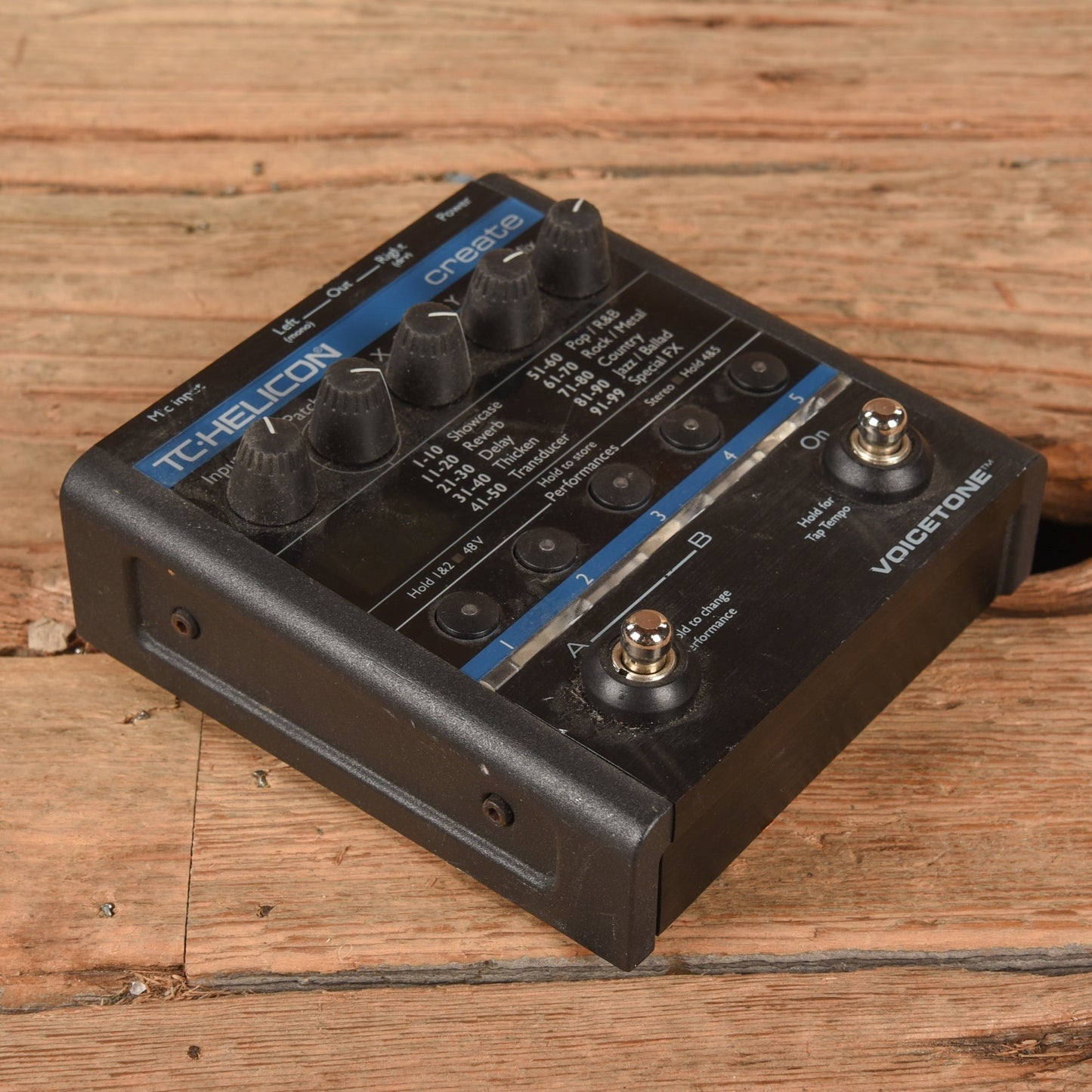 TC Helicon Voicetone Create