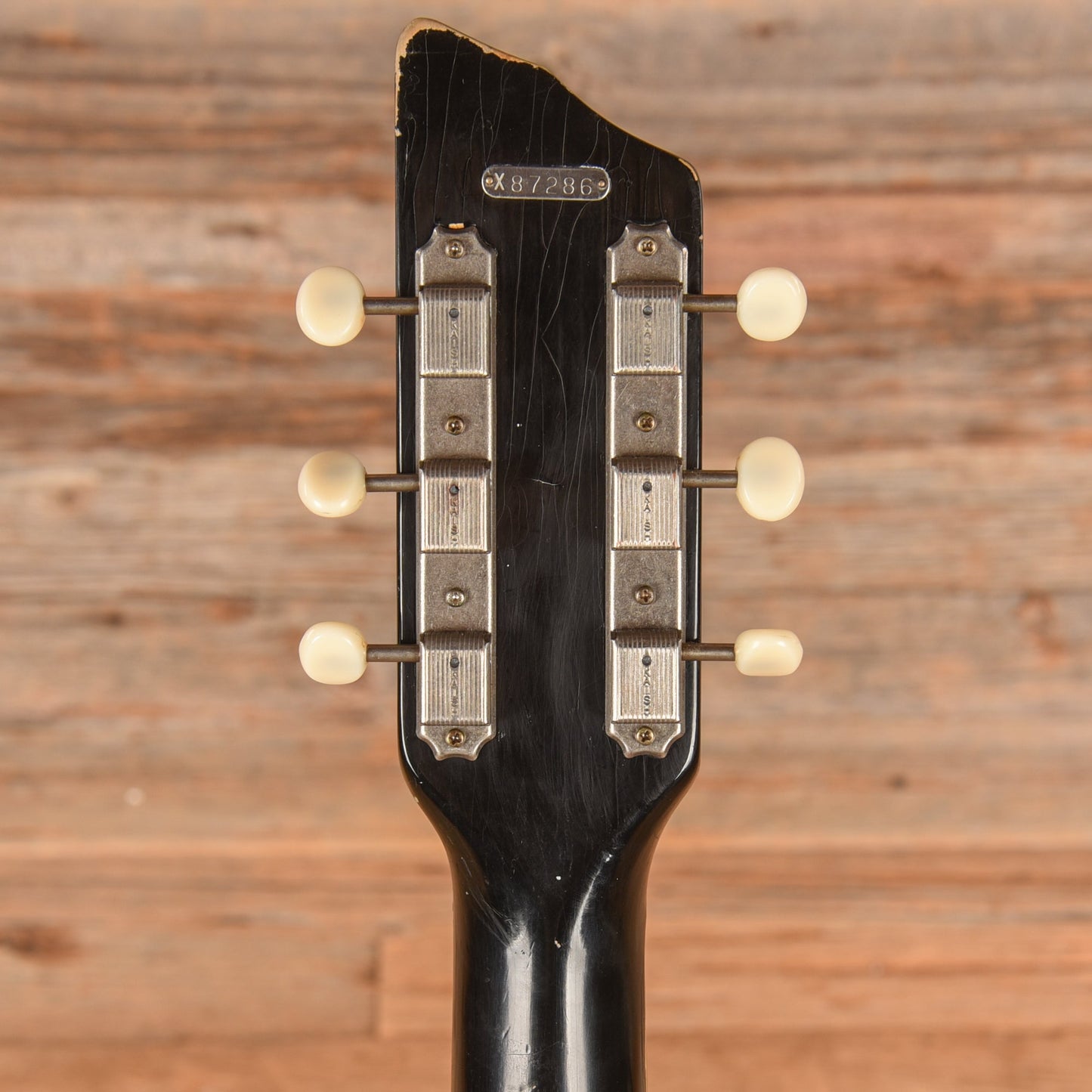 Silvertone Artist 1522S Black 1960s