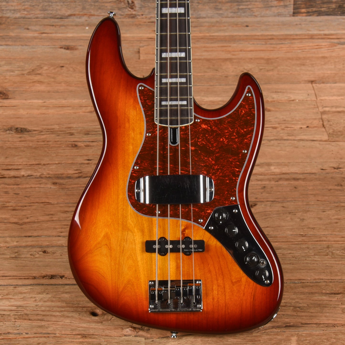 Sire 2nd Generation Marcus Miller V7 Vintage Sunburst 2019